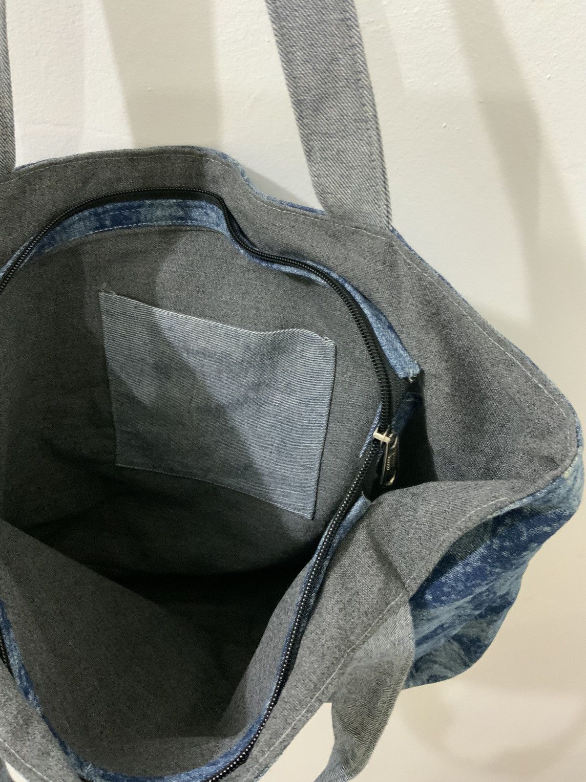 Japanese Brand Denim Flower Art Tote Bag Size ONE SIZE - 9 Thumbnail