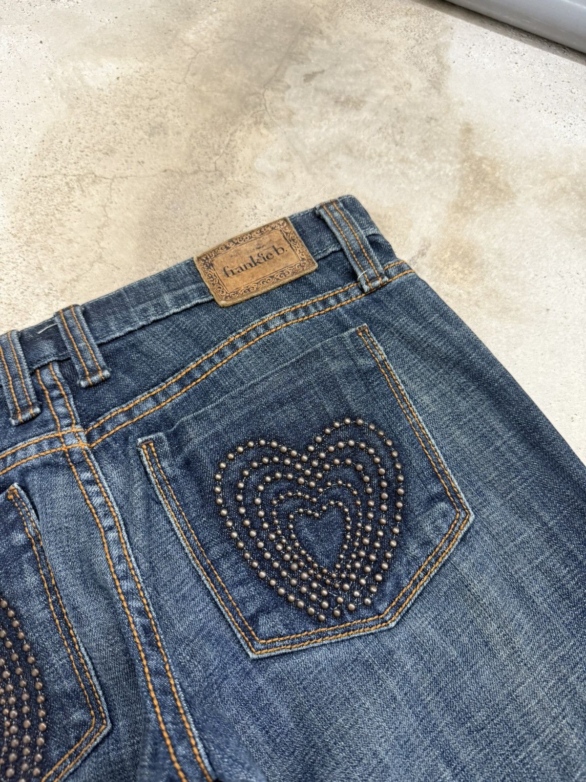Frankie Shop Frankie b. Embellish Back Pocket Flare Denim Pants Size 30" / US 8 / IT 44 - 14 Thumbnail