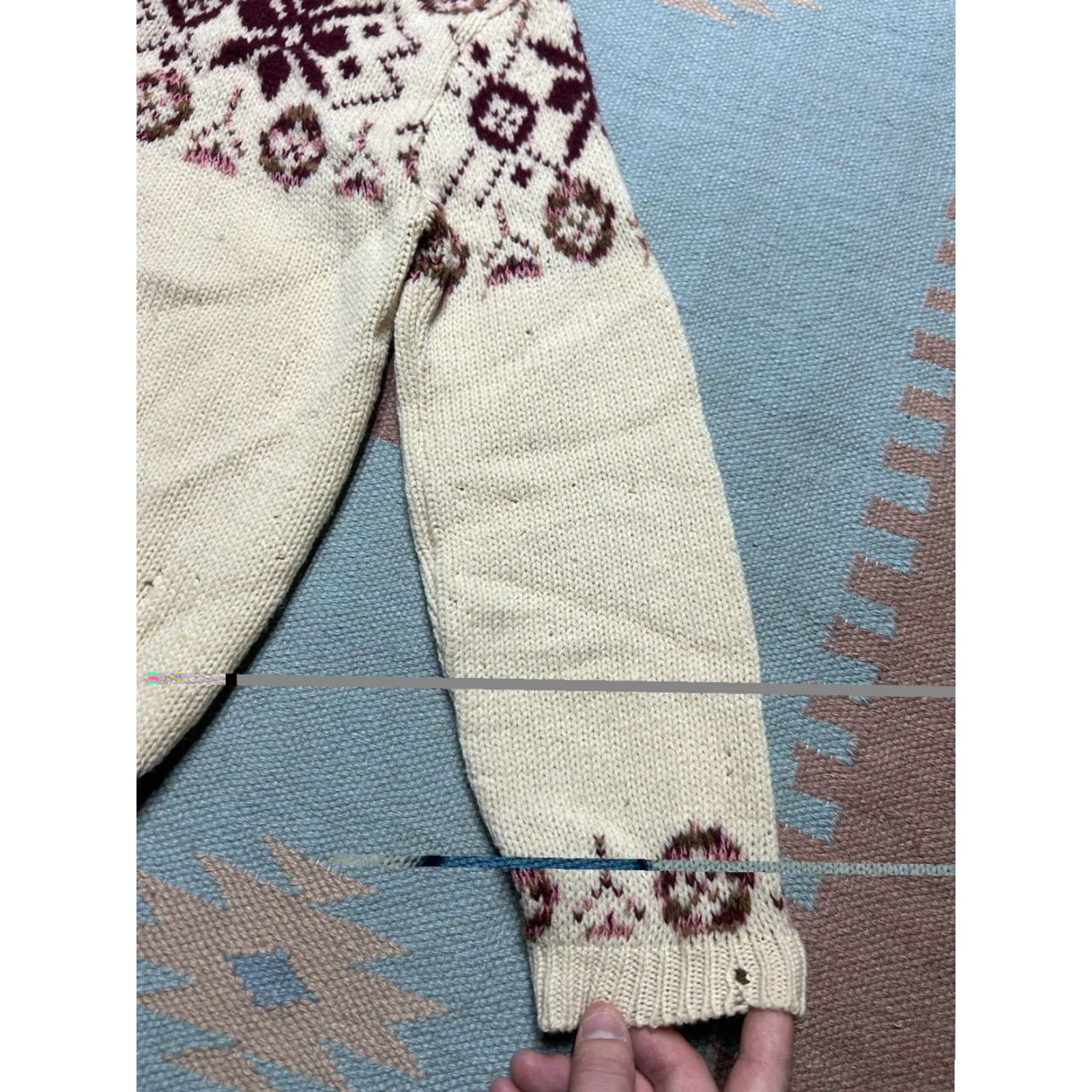 Vintage VINTAGE 1960s wool cardigan sweater Tami Icelandic Nordic distressed women’s M? Shirt Womens Size S / US 4 / IT 40 - 4 Thumbnail