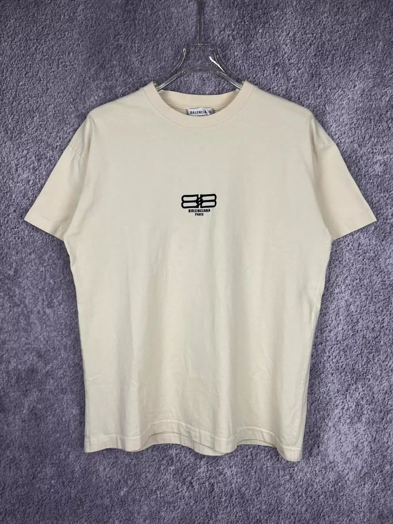 Balenciaga Beige button embroidery short-sleeve