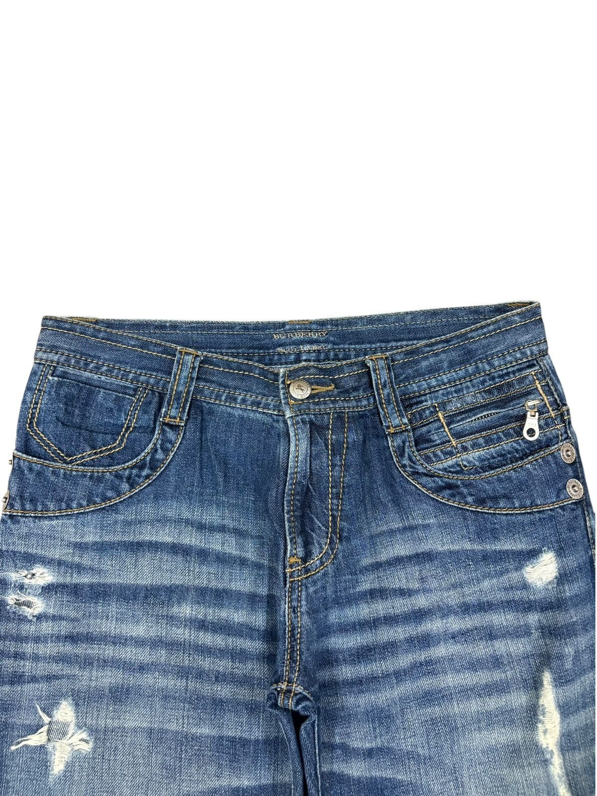 Burberry Vintage Burberry Blue Label Buckle Back Distressed Jeans Size 31" - 4 Thumbnail