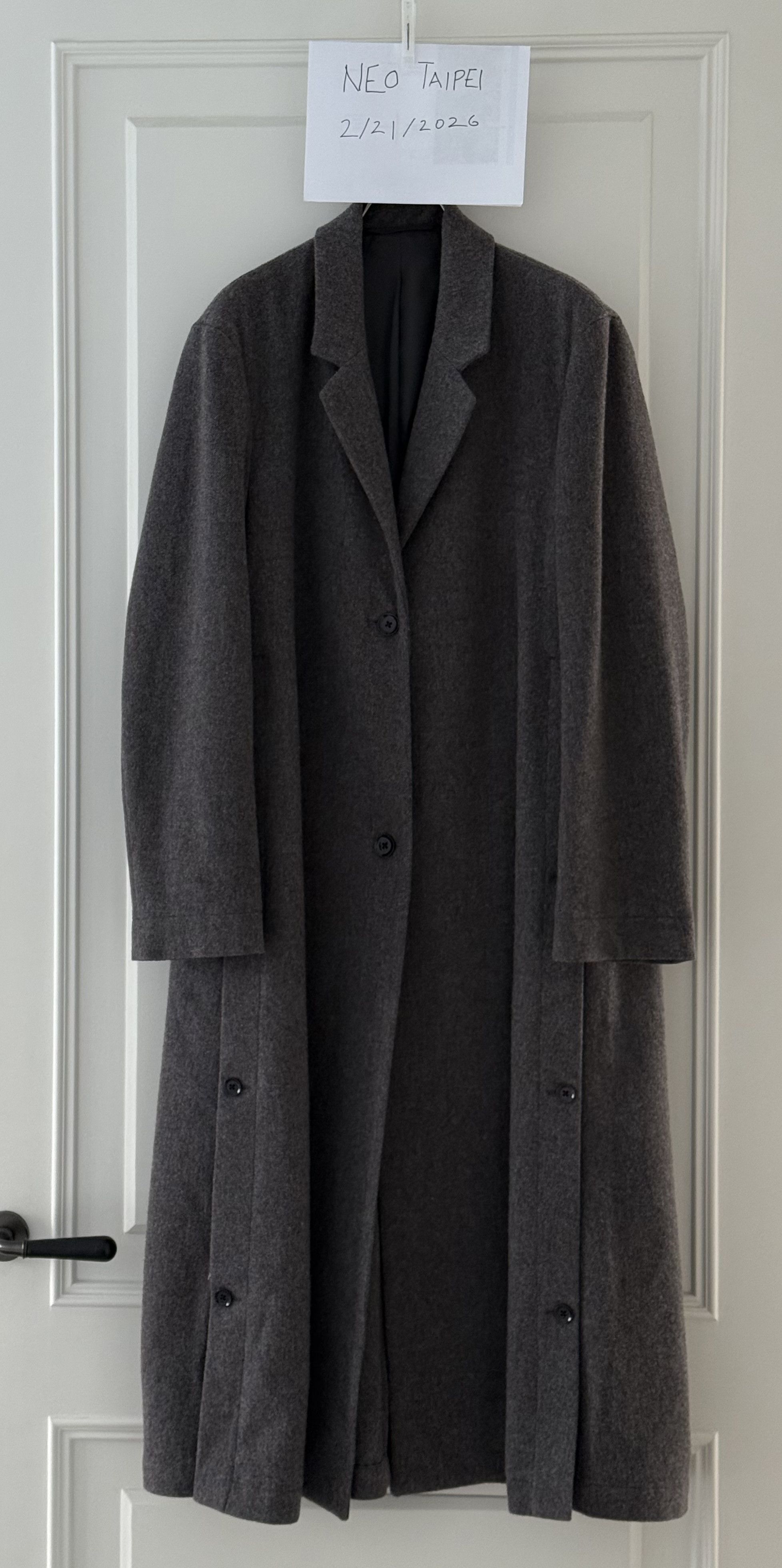 Lemaire Lemaire Women's AW 21 Single-Breasted Long Coat Size XS / US 0-2 / IT 36-38 - 1 Thumbnail