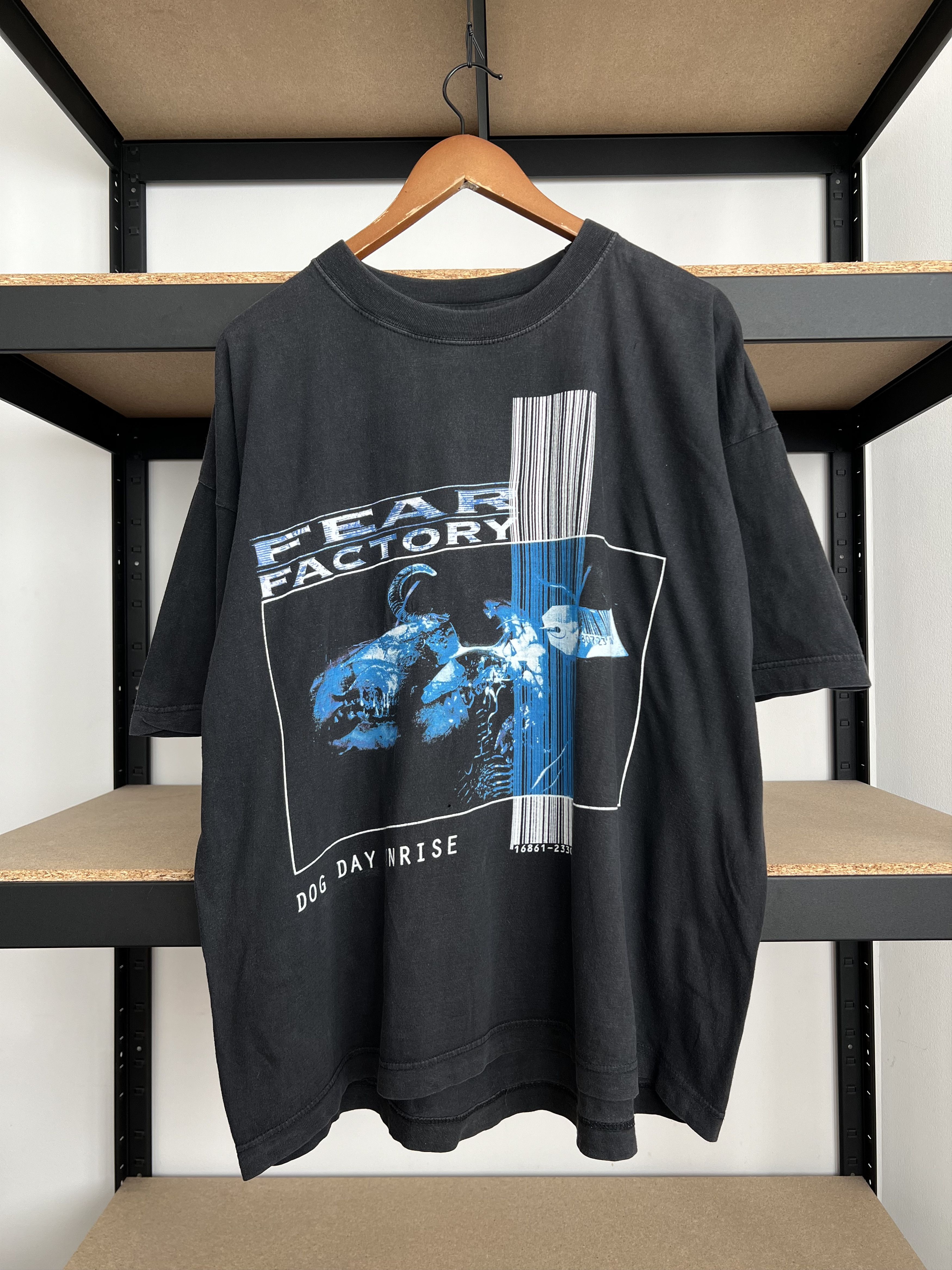 Band Tees Vintage 1996 Fear Factory Dog Day Sunrise Demanufacture Tee Size US XXL / EU 58 / 5 - 3 Thumbnail