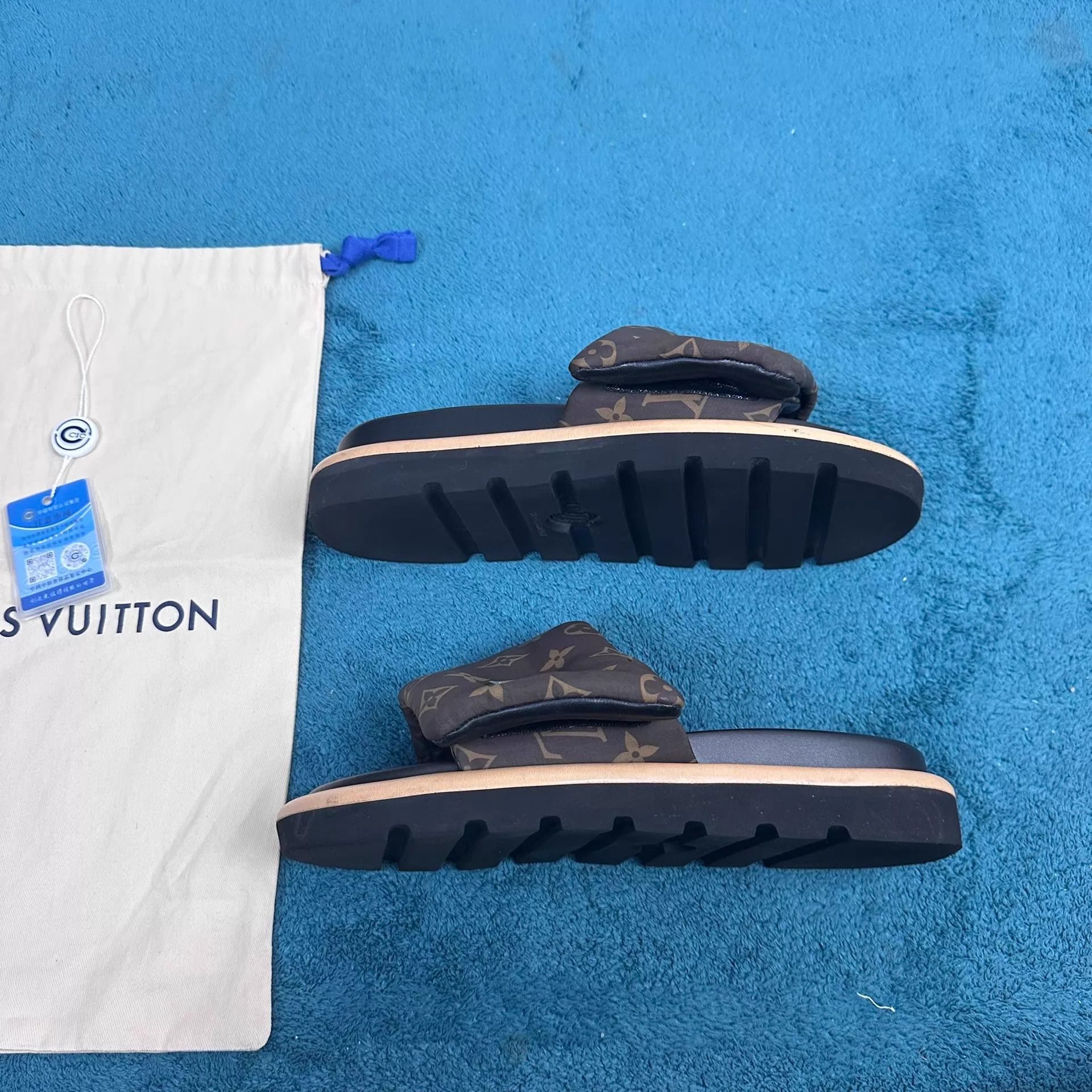 Louis Vuitton LV Pool Pillow Velcro Flip Flops Black Brown 38 Size US 7.5 / IT 37.5 - 2 Thumbnail