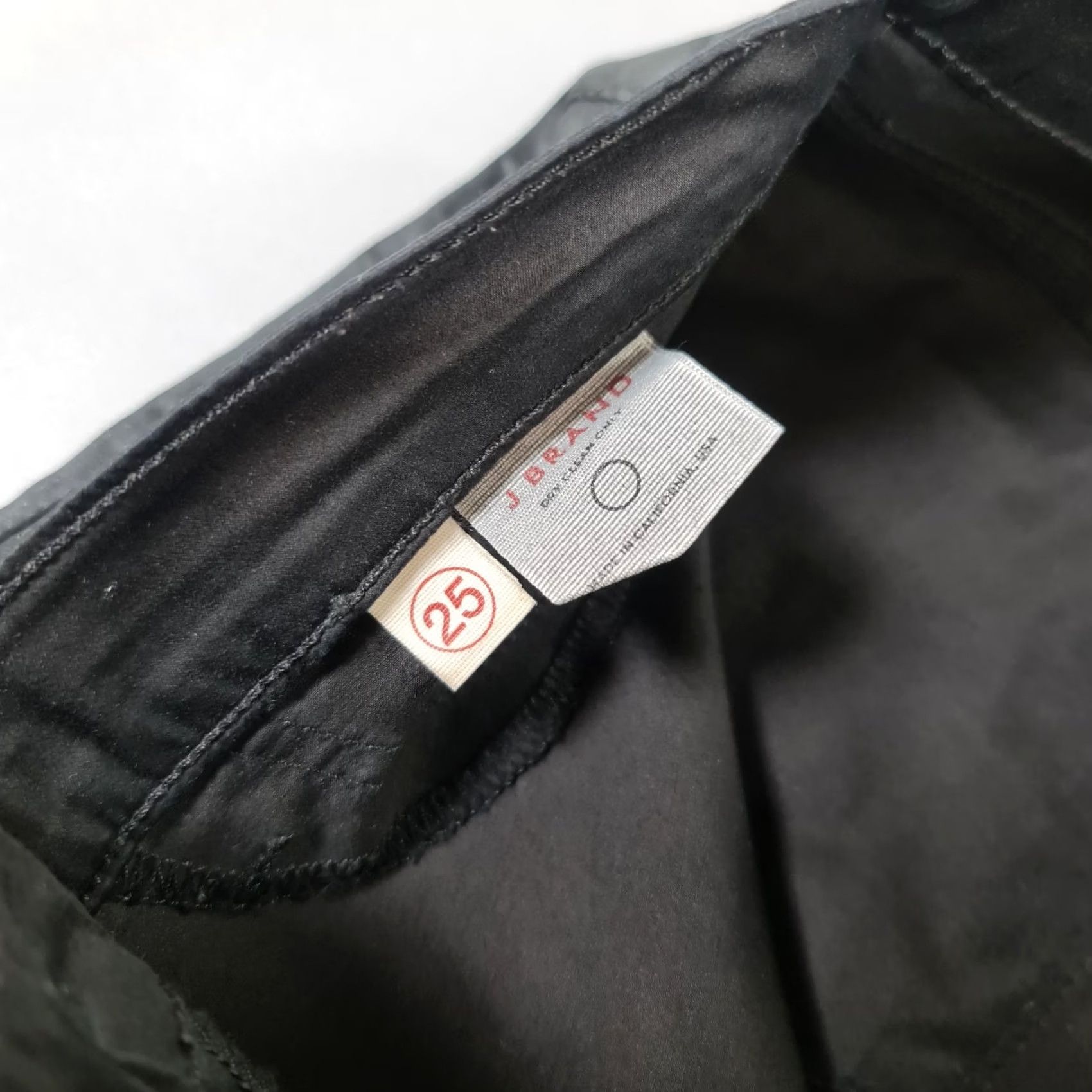 J Brand J Brand Jeans Leggings Black W25 L29 Coated Jeggings Stretch Low Rise 5-Pocket Womens Regular Jeans Size 42" / US 20 - 4 Thumbnail