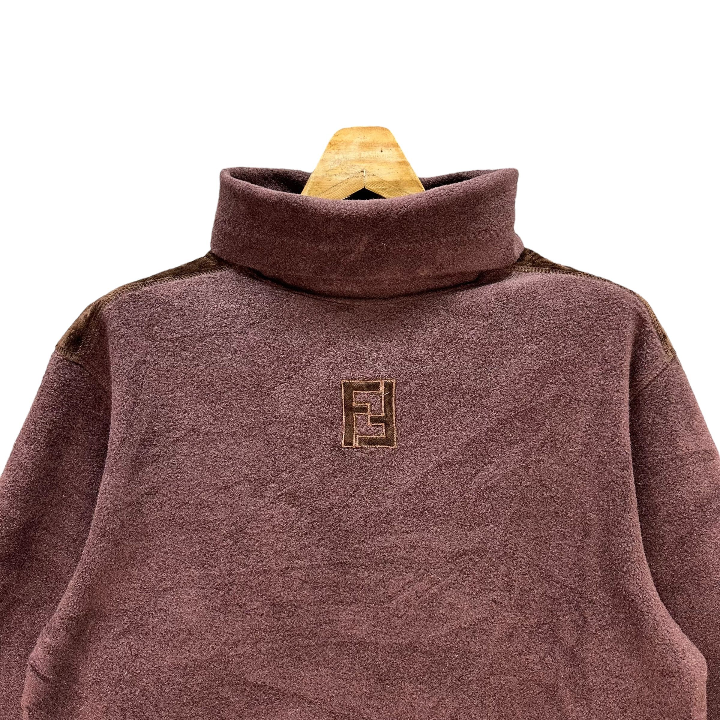 Fendi FENDI Embroidery Center Logo Stand Collar Fleece #9162-64 Size US S / EU 44-46 / 1 - 2 Thumbnail