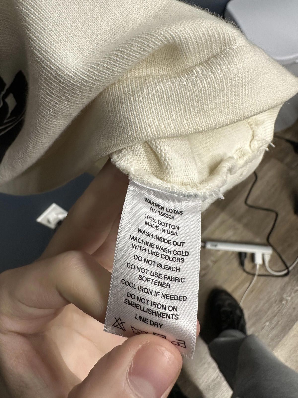 Other Warren Lotas The Coldest Day T-Shirt White M - AUTHENTIC Size US M / EU 48-50 / 2 - 4 Thumbnail