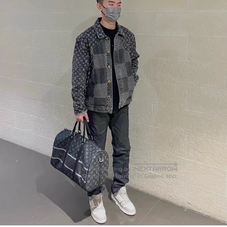 Louis Vuitton Louis Vuitton Nigo co-branded presbyopic full logo denim j Size US XL / EU 56 / 4 - 6 Thumbnail