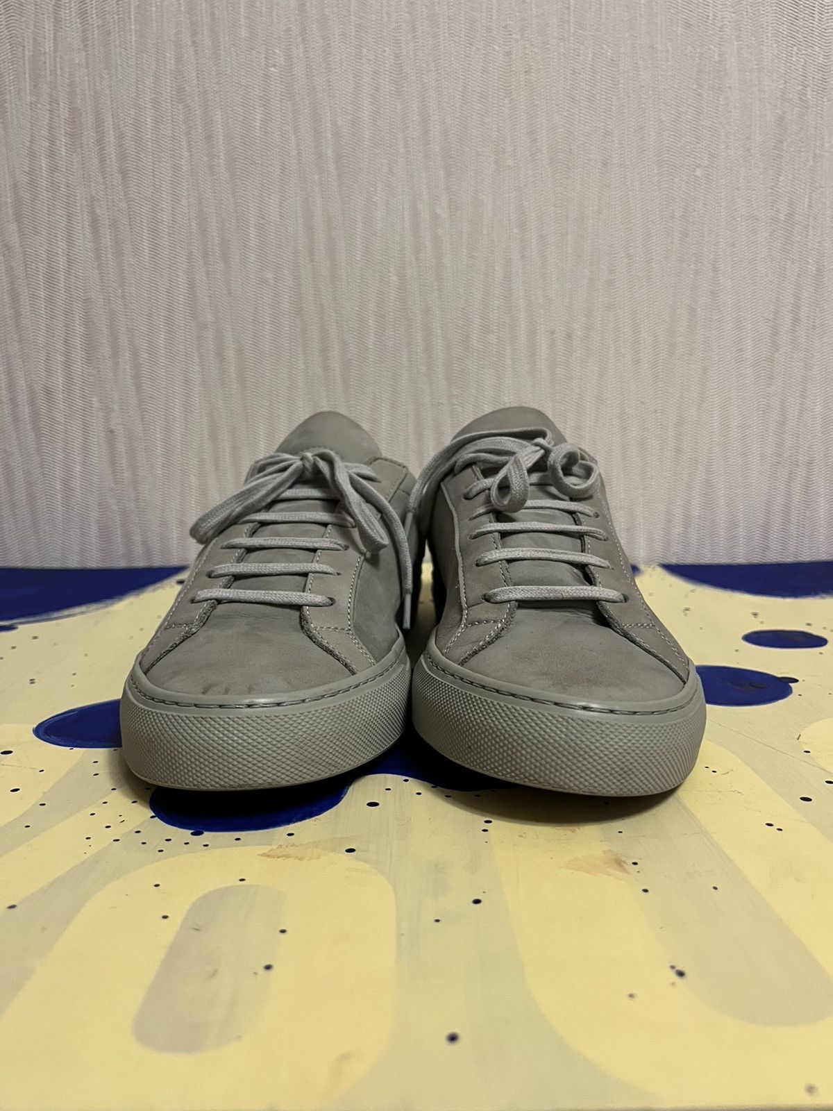 Common Projects Common projects achilles lowtop genuine suede leather sneaks Size US 7.5 / EU 40-41 - 2 Thumbnail