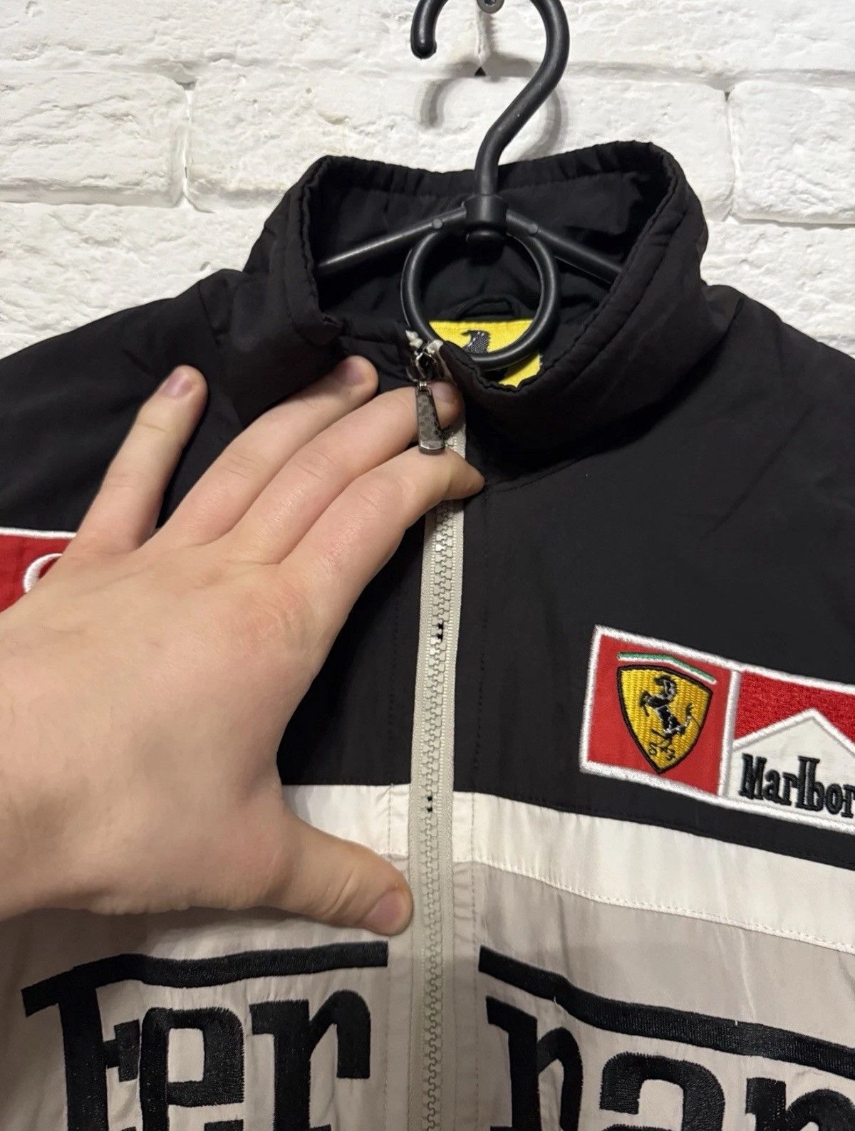 Ferrari Ferrari Racing Bomber Jacket Mallboro Vodafone Bridgestone Size US S / EU 44-46 / 1 - 4 Thumbnail