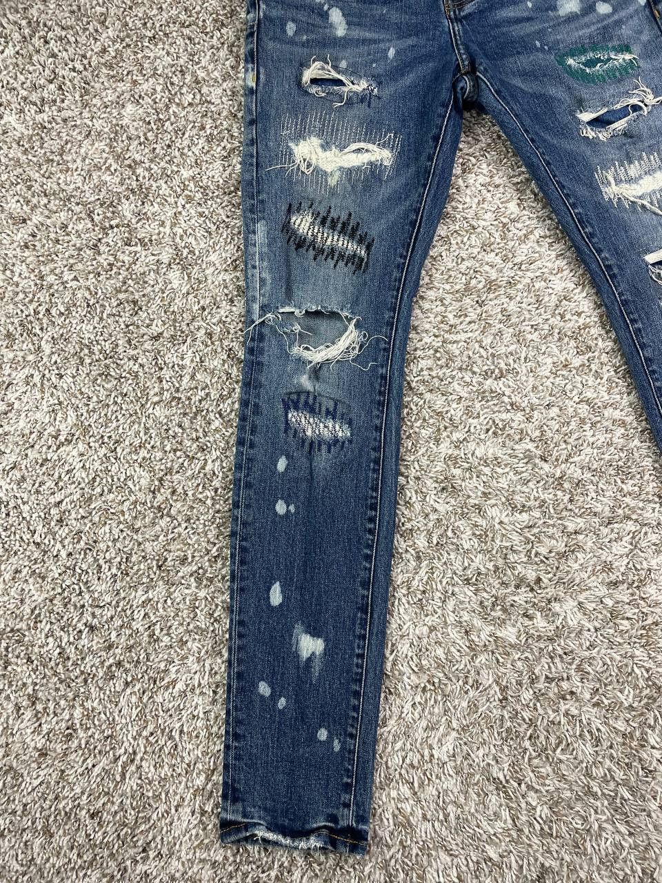 Purple Brand Purple Brand Extreme Worn Zigzag Repair Jeans Size US 31 - 4 Thumbnail