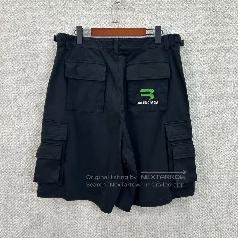 Balenciaga Balenciaga Cargo Shorts Size US 34 / EU 50 - 2 Thumbnail