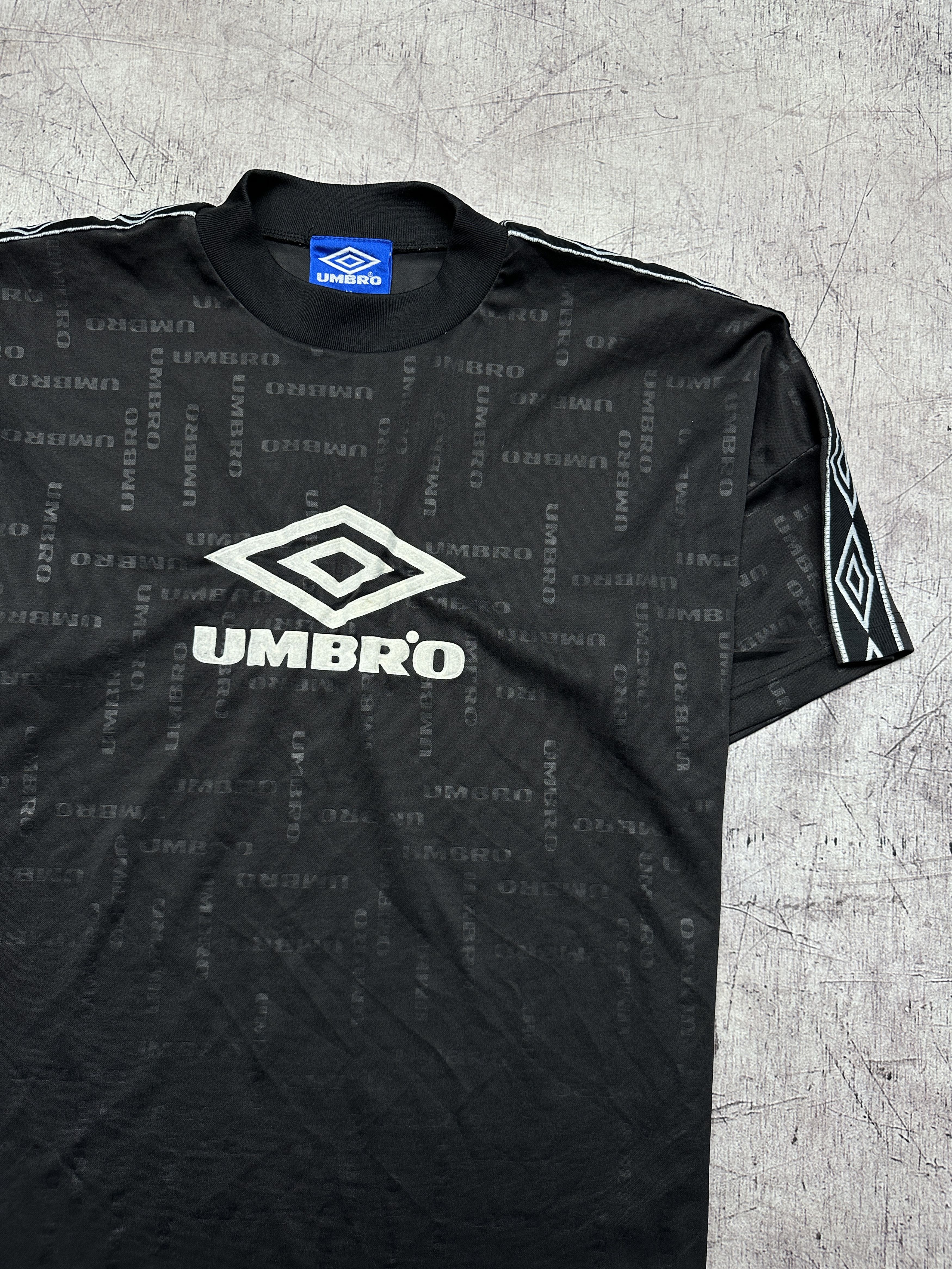 Umbro Umbro 90s Vintage Mens T-Shirt Size US M / EU 48-50 / 2 - 2 Thumbnail