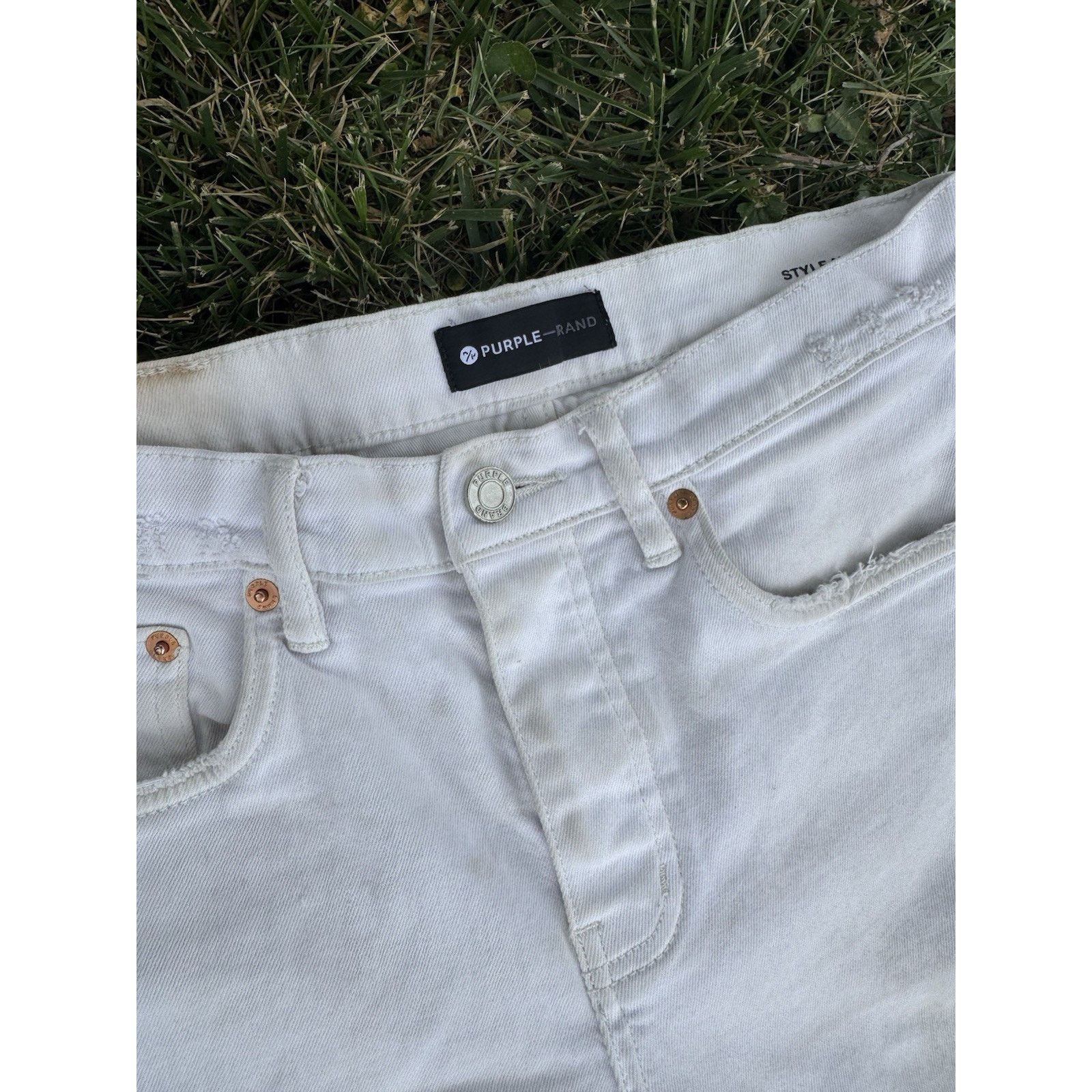 Purple Purple Brand Jeans White Size 31 Slim Fit LowRiseWithSlimLeg Size US 31 - 3 Thumbnail