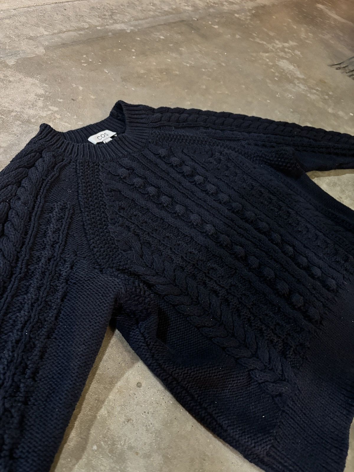 Cos COS Cableknit Sweater Size US M / EU 48-50 / 2 - 1 Thumbnail