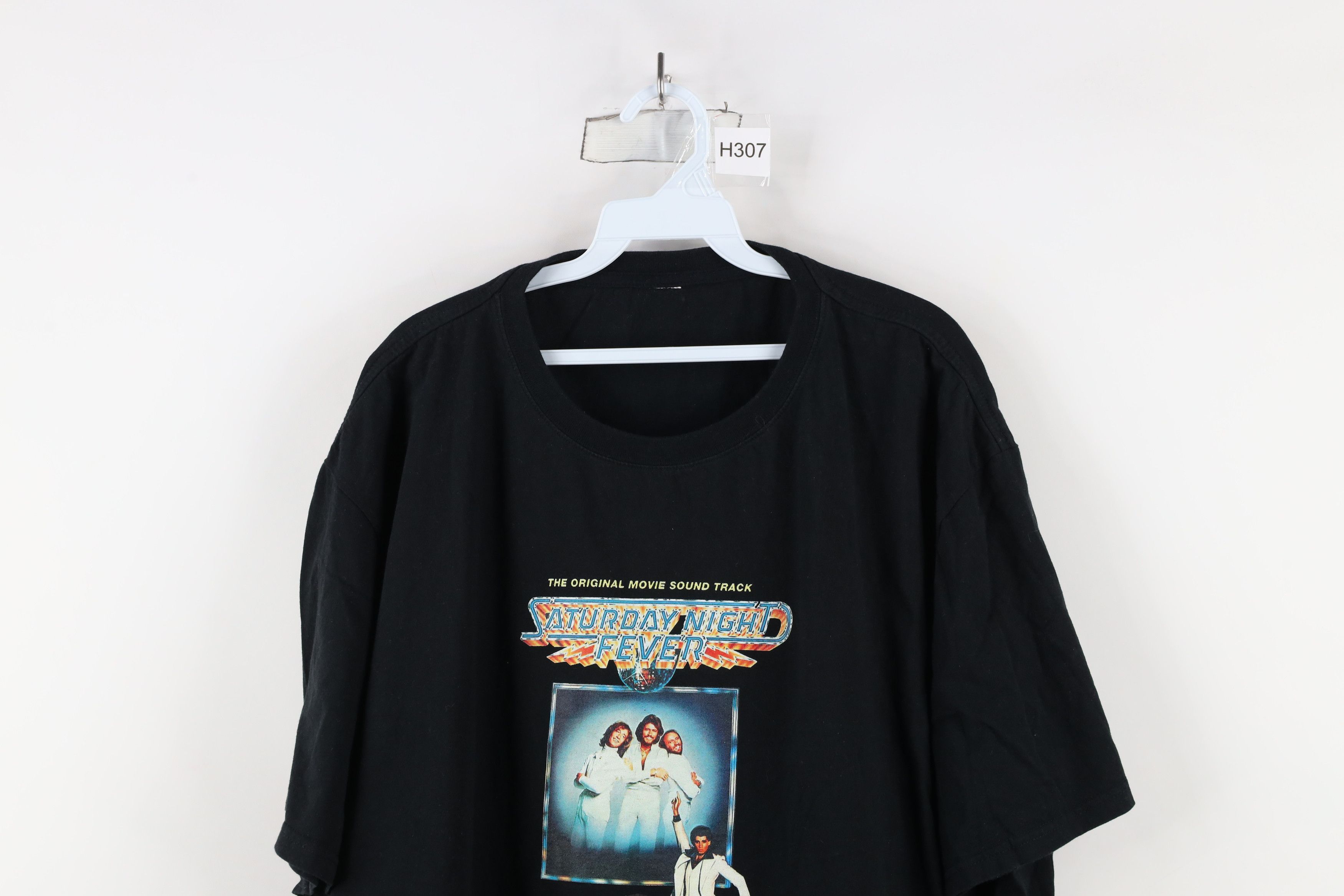Vintage Vintage 90s Gees Saturday Night Fever Movie T-Shirt Black Size US XXL / EU 58 / 5 - 2 Thumbnail