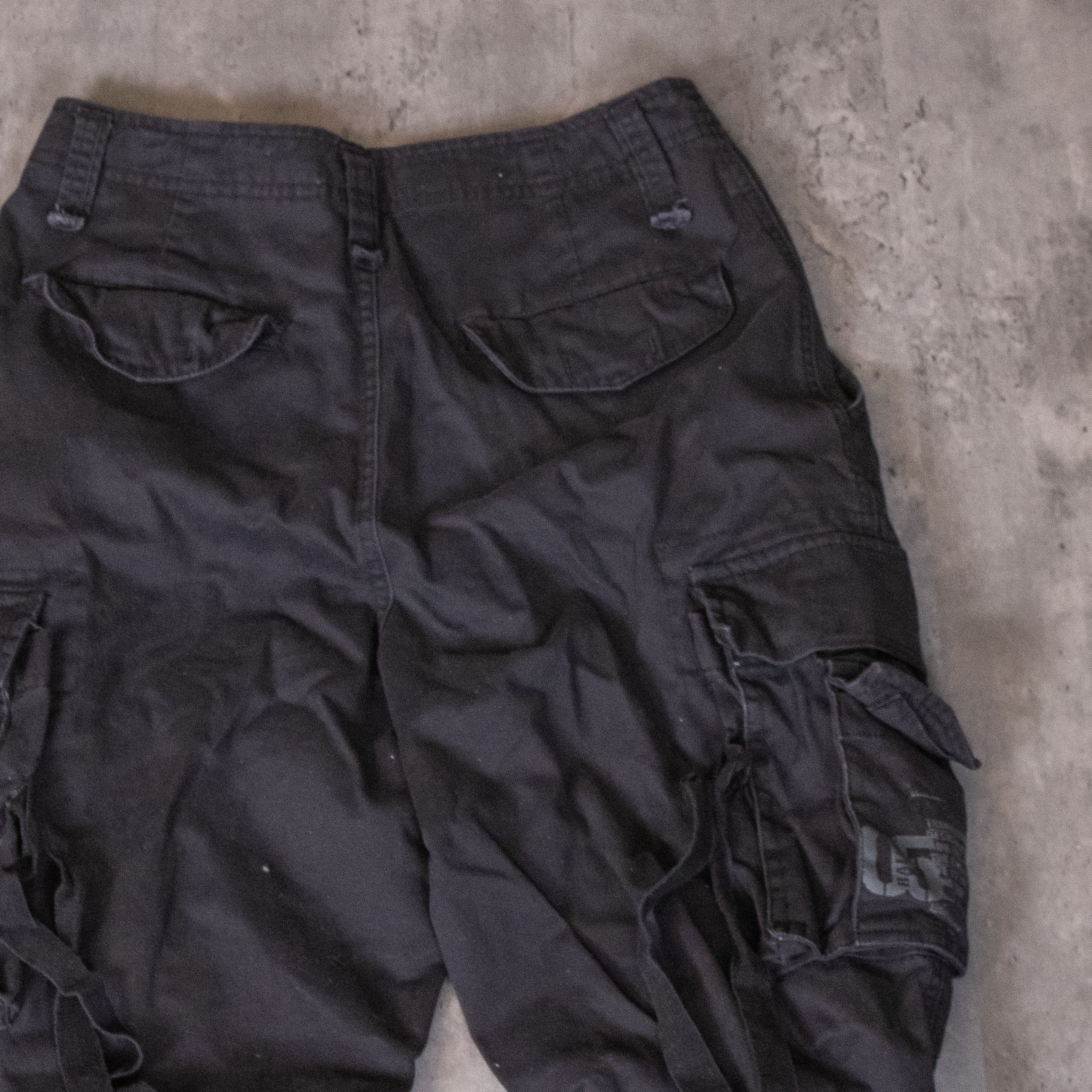 Japanese Brand × Vintage Y2K 2000's Bali* Bondage Baggy Tactical Black Cargo Pant's Size US 26 / EU 42 - 14 Thumbnail