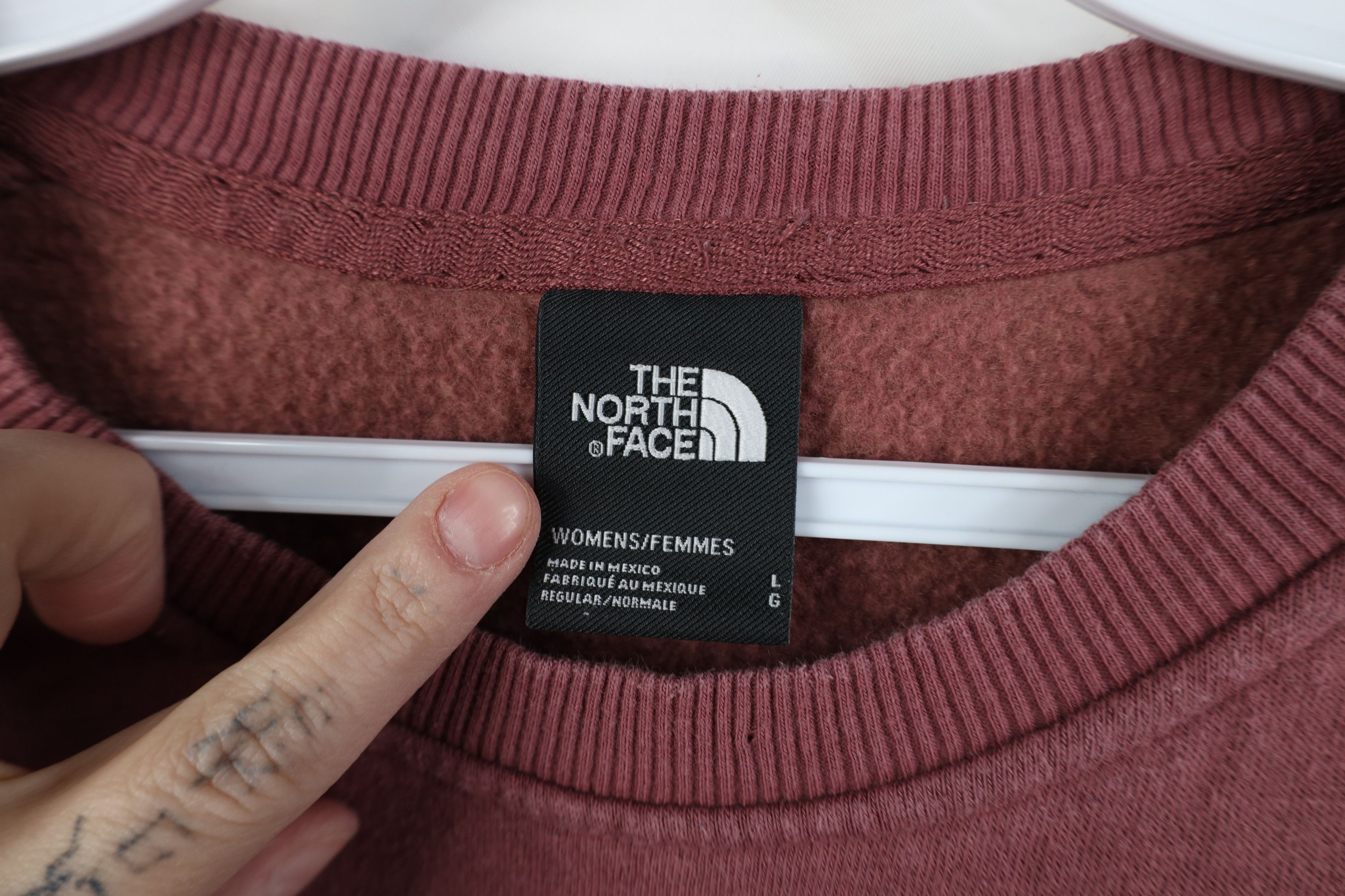 The North Face The North Face Spell Out Mountains Trees Nature Sweatshirt Size L / US 10 / IT 46 - 6 Thumbnail