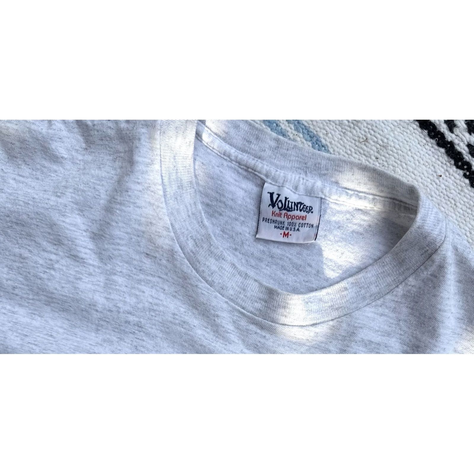 Vintage VINTAGE Great Smoky Mountains Bear Waterfall Outdoor Nature Print Shirt Mens M Gray 80s USA Animals Volunteer Knit Apparel Size US M / EU 48-50 / 2 - 6 Thumbnail