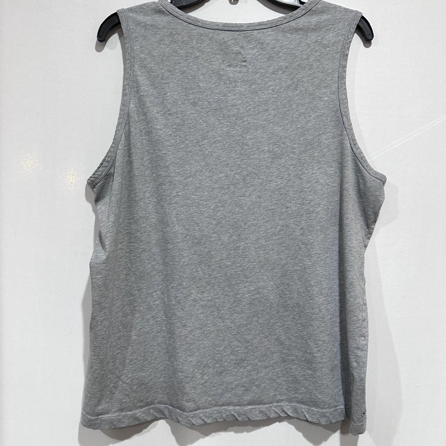 Nike Nike Dri-FIT Tank Top Shirt Women Size L Gray STAIN Oversize Tee Size L / US 10 / IT 46 - 4 Thumbnail