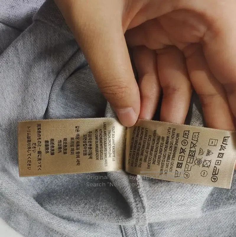 Burberry Burberry Gray Cotton Women's T-Shirt. Size S / US 4 / IT 40 - 6 Thumbnail