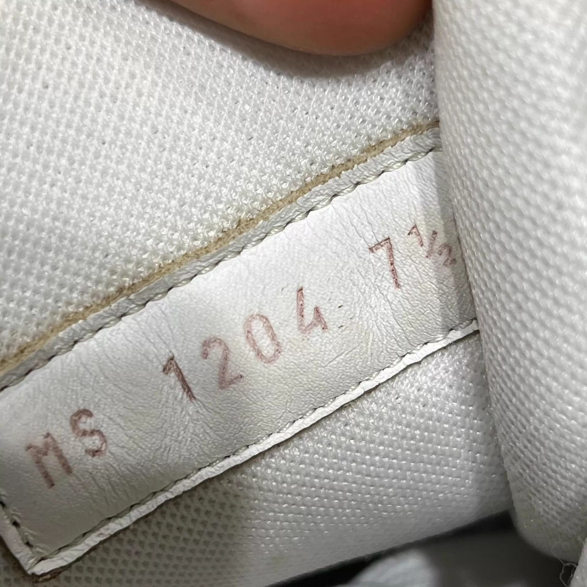 Louis Vuitton LV Trainer Black & White Denim UK7.5/41.5 Size US 8.5 / EU 41-42 - 8 Thumbnail