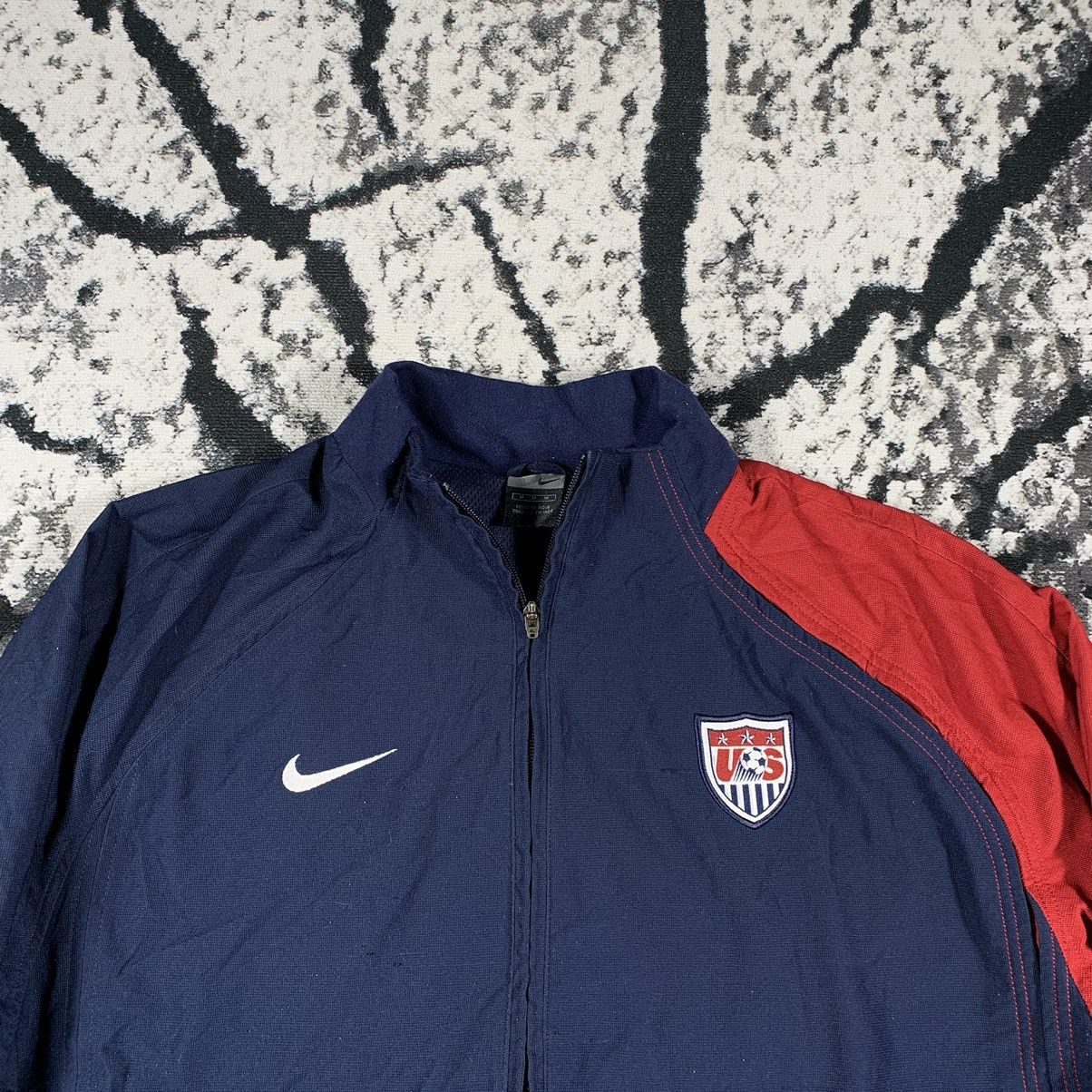 Nike × Vintage Vintage 90’s Nike USA Big Logo Football Zip Jacket Rare Size US XL / EU 56 / 4 - 4 Thumbnail