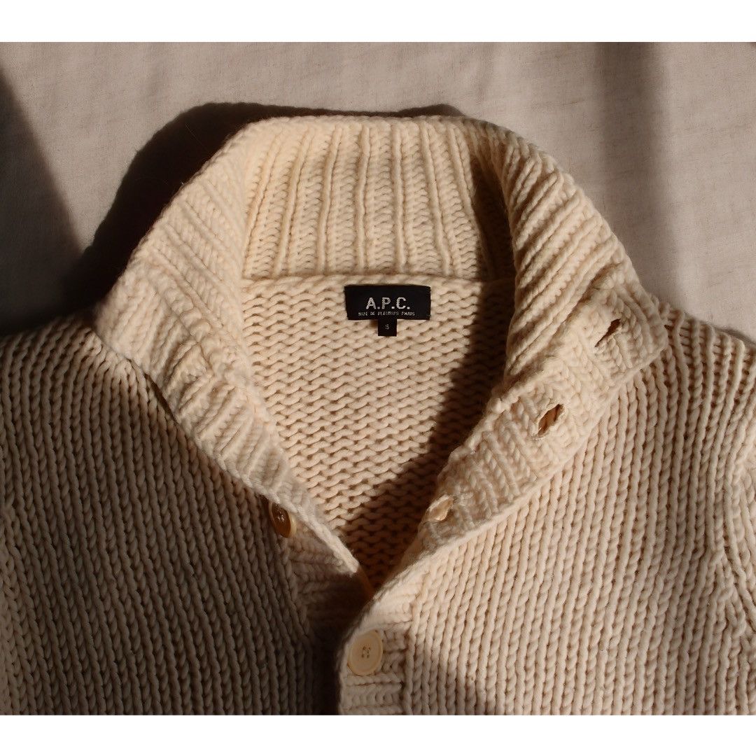 A.P.C. A.P.C. Wool Angora Hand Knit Cardigan Ivory Size US S / EU 44-46 / 1 - 1 Thumbnail