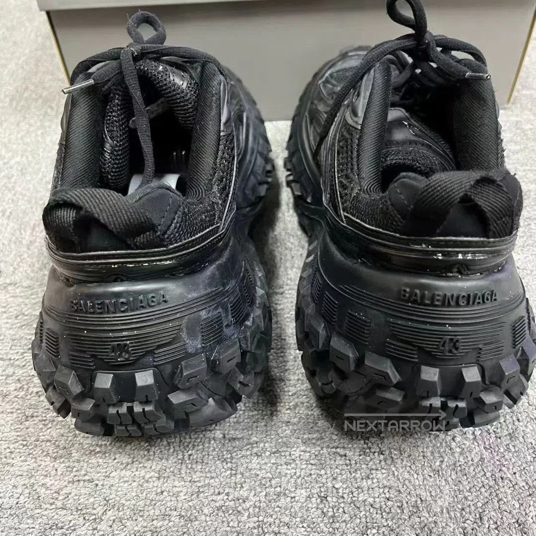 Balenciaga balenciaga black retro dad sneakers size 43. Size US 10 / EU 43 - 4 Thumbnail