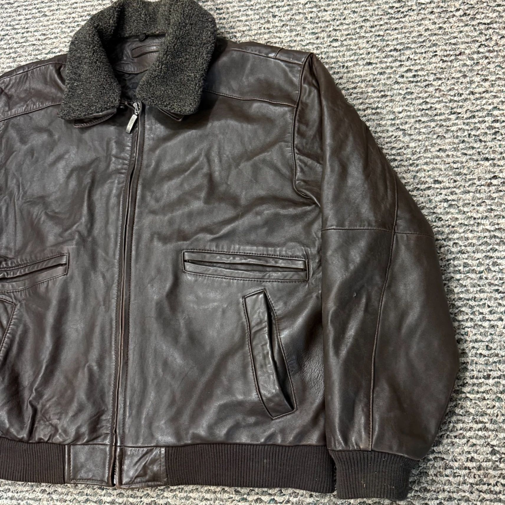 Liz Claiborne VINTAGE Claiborne Bomber Jacket Mens XL Brown Lambskin Leather Quilted Lined Zip Classic Size US XL / EU 56 / 4 - 6 Thumbnail
