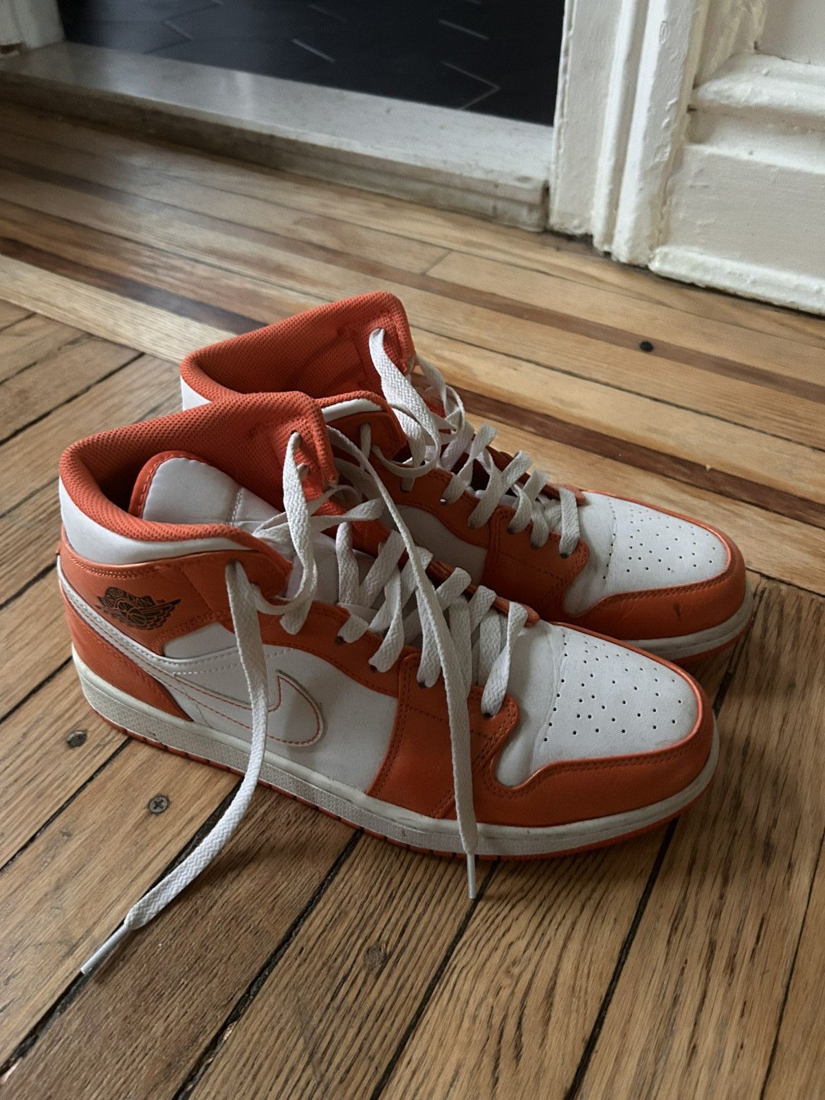 Jordan Brand × Nike Jordan 1 mid metallic orange Size US 10 / EU 43 - 3 Thumbnail