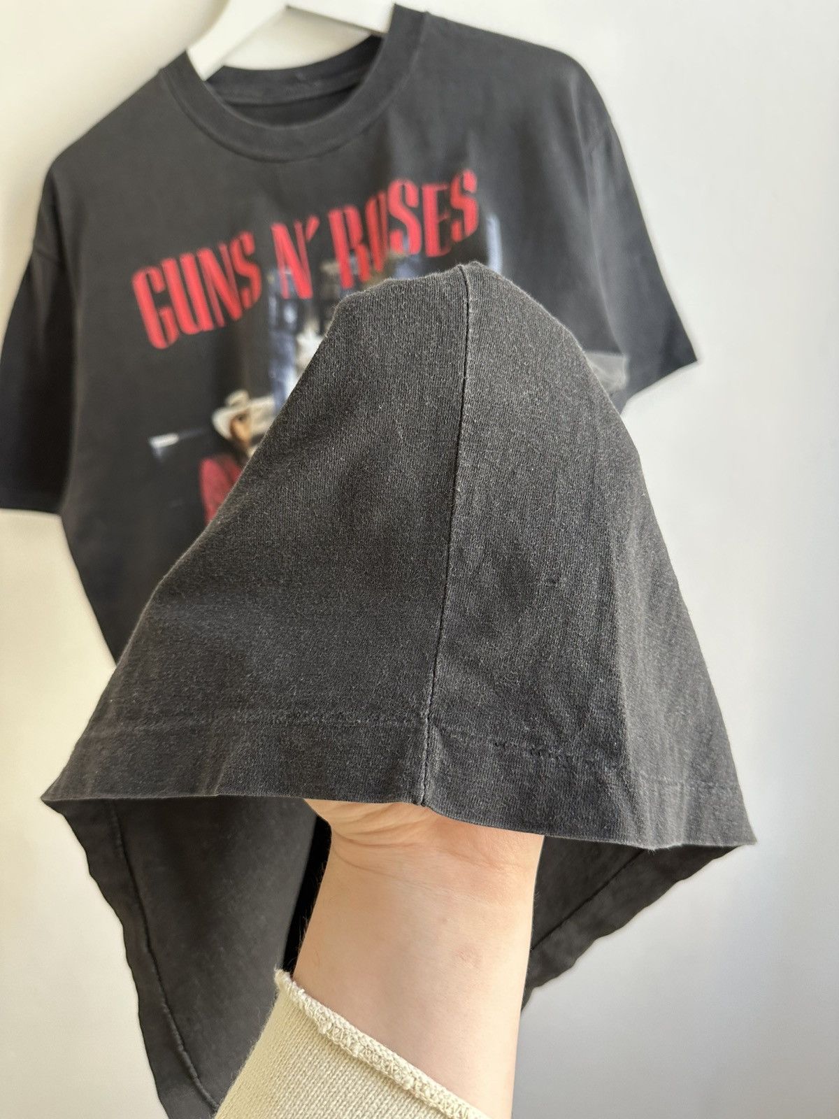 Guns N' Roses Guns n' Roses Vintage Dead Album 1991 USA Tour Merch T-Shirt Size US L / EU 52-54 / 3 - 11 Thumbnail
