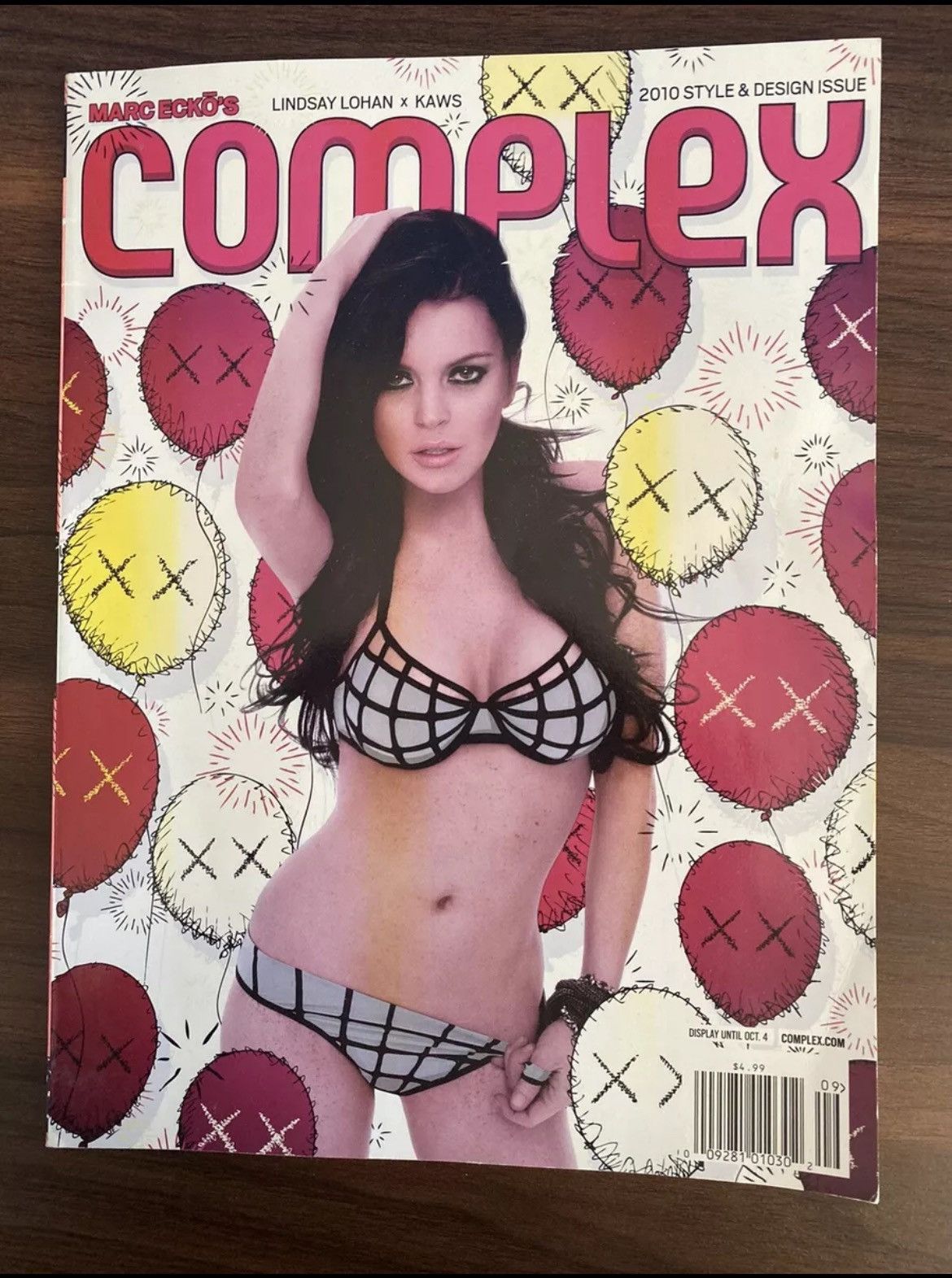Complex × Kaws Complex magazine Lindsay Lohan 2010 kaws edition Size ONE SIZE - 1 Thumbnail