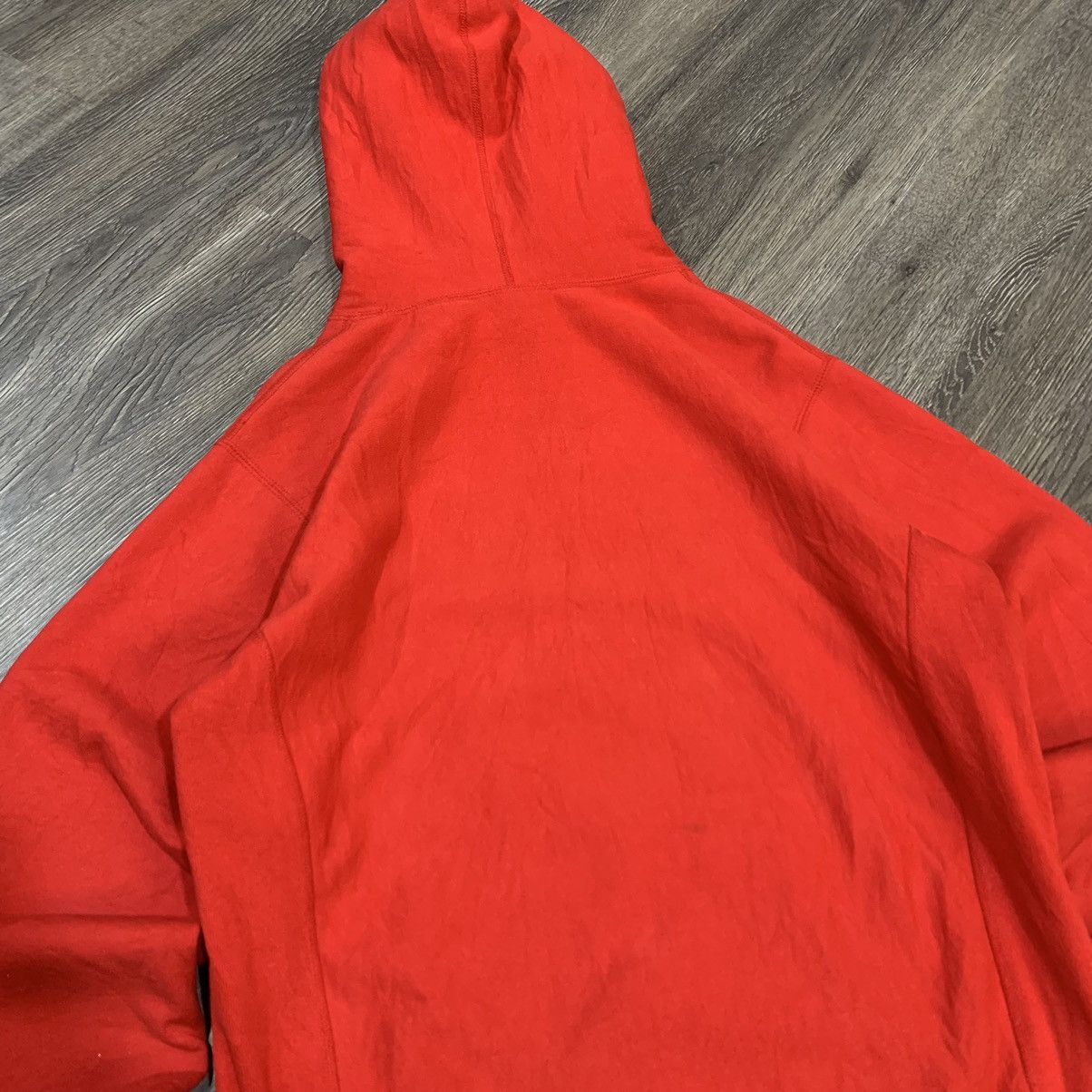 Supreme Supreme FW/16 Embroidered Hoodie Red on Red Size US L / EU 52-54 / 3 - 4 Thumbnail