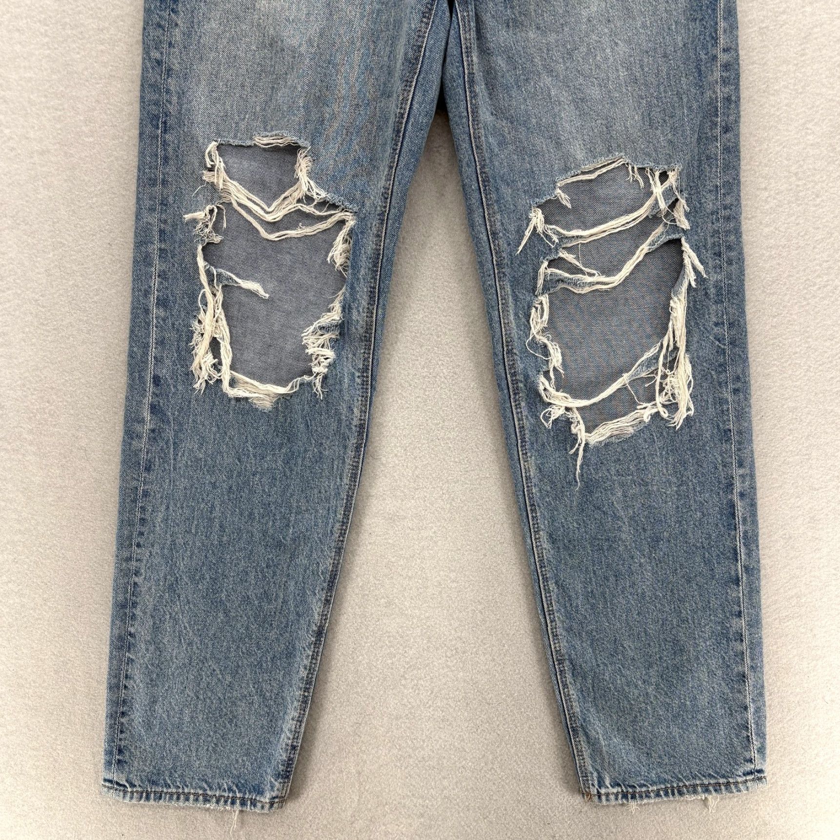 American Eagle Outfitters VINTAGE American Eagle Highest Rise Baggy Straight Jeans Womens 0 Blue Distressed Denim Size 25" / US 0 / IT 36 - 3 Thumbnail