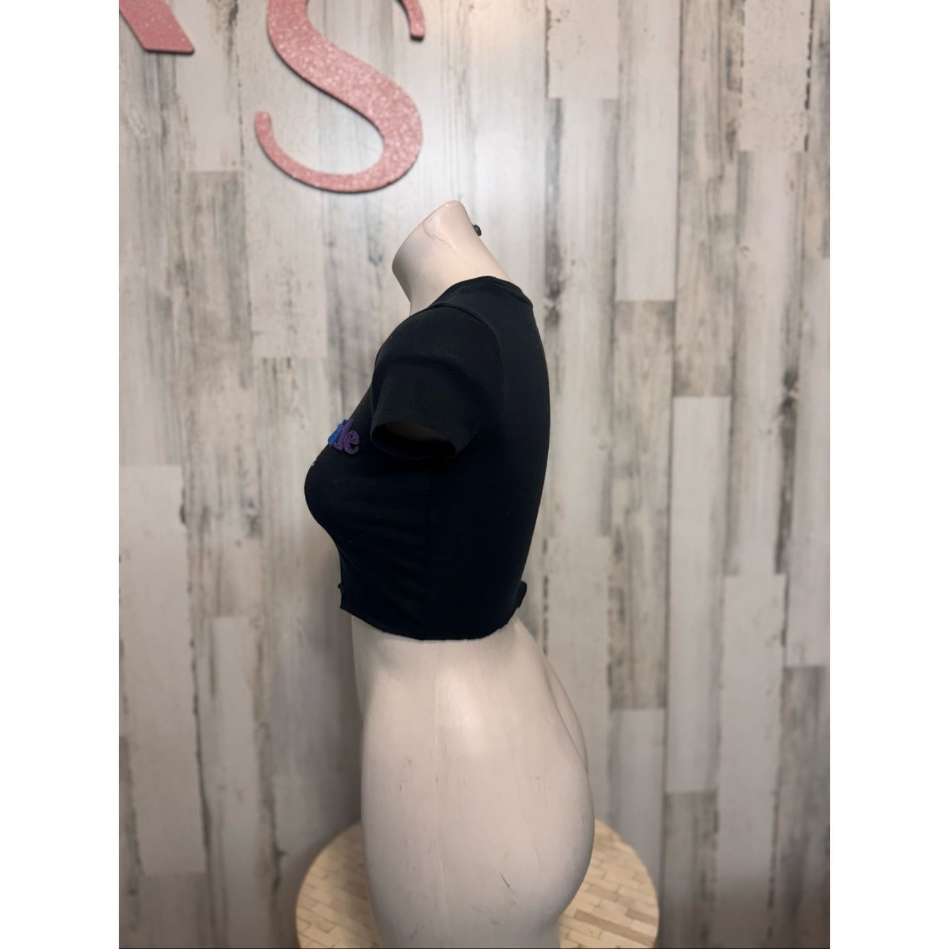 Aeropostale Aeropostale Black Rainbow Logo Crop Top XS Size XS / US 0-2 / IT 36-38 - 5 Thumbnail