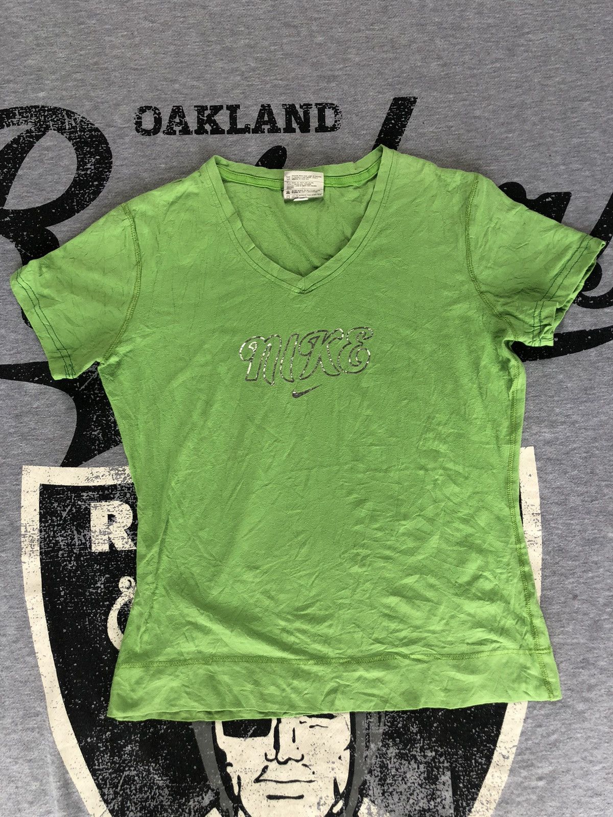Nike × Vintage NIKE VTG TSHIRT FOR WOMEN Size L / US 10 / IT 46 - 1 Thumbnail