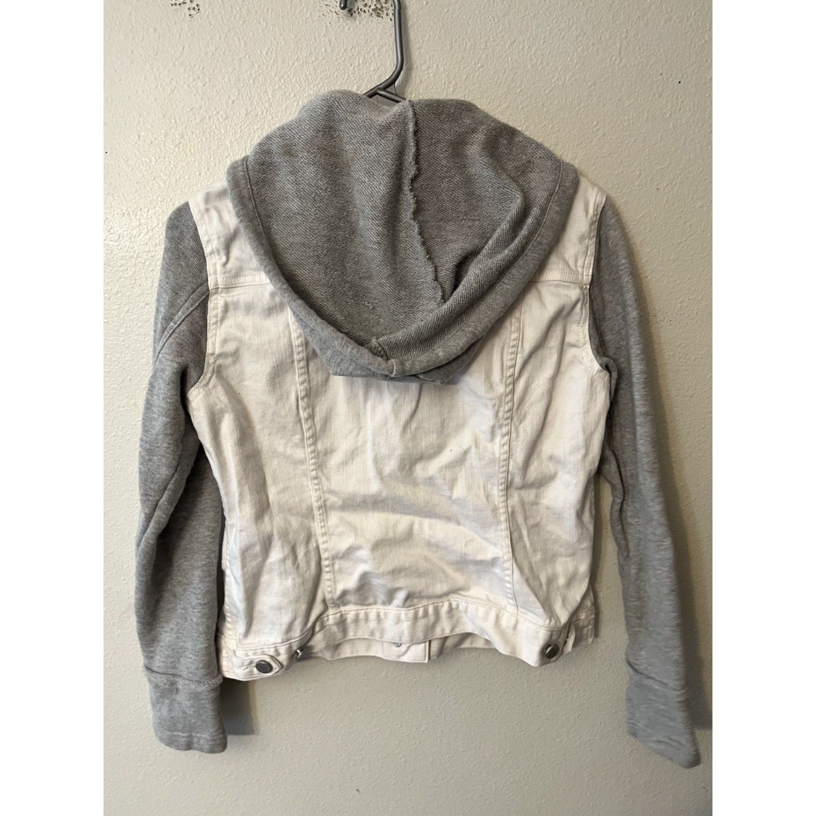 Vince Camuto Vince Camuto Jean Jacket Womens Small White Hooded Denim Casual Classic Size S / US 4 / IT 40 - 2 Thumbnail