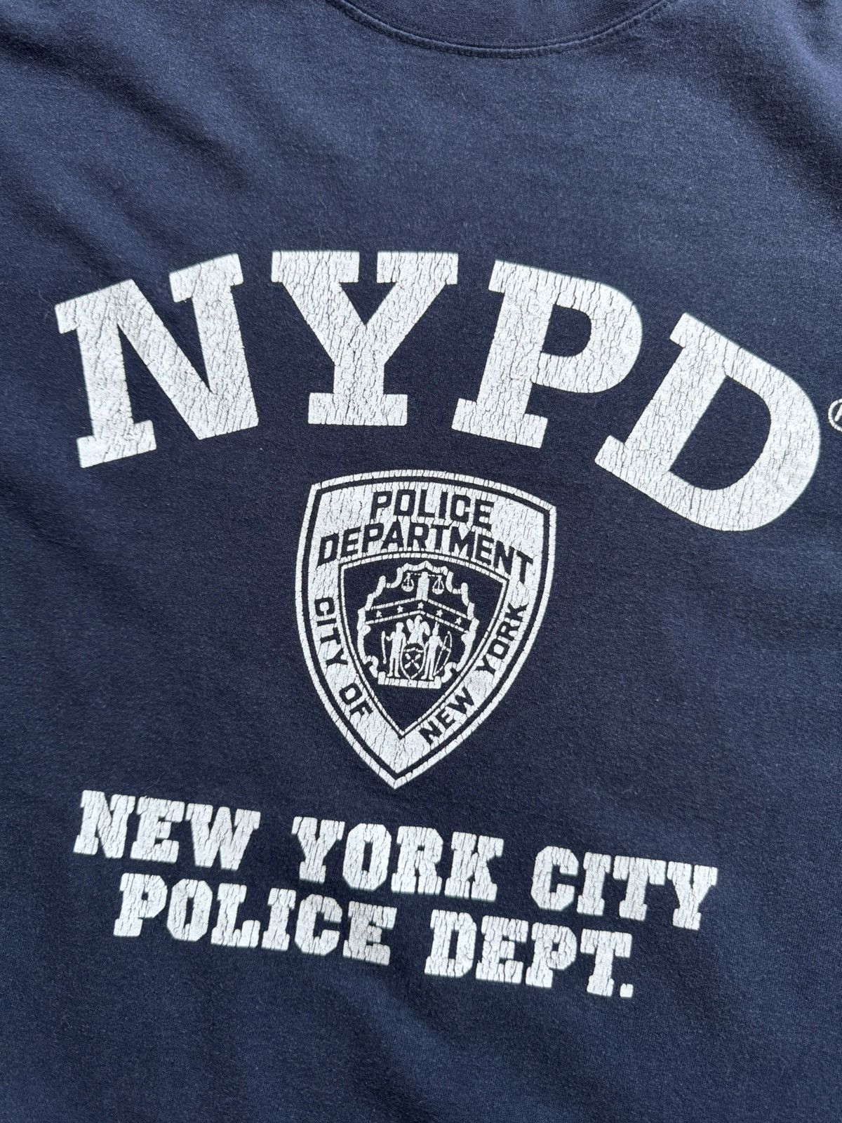 Vintage NYPD Police tee blue big logo vintage Size US L / EU 52-54 / 3 - 4 Thumbnail