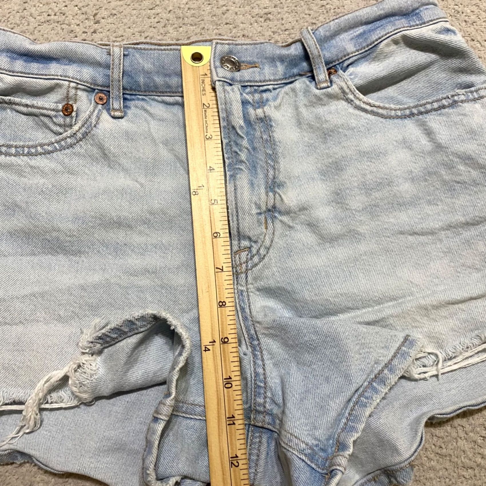 American Eagle Outfitters American Eagle Outfitters Womens Jeans Shorts Blue Denim Distressed Cut-Off 3" Inseam 8 Regular XS? Size 30" / US 8 / IT 44 - 6 Thumbnail