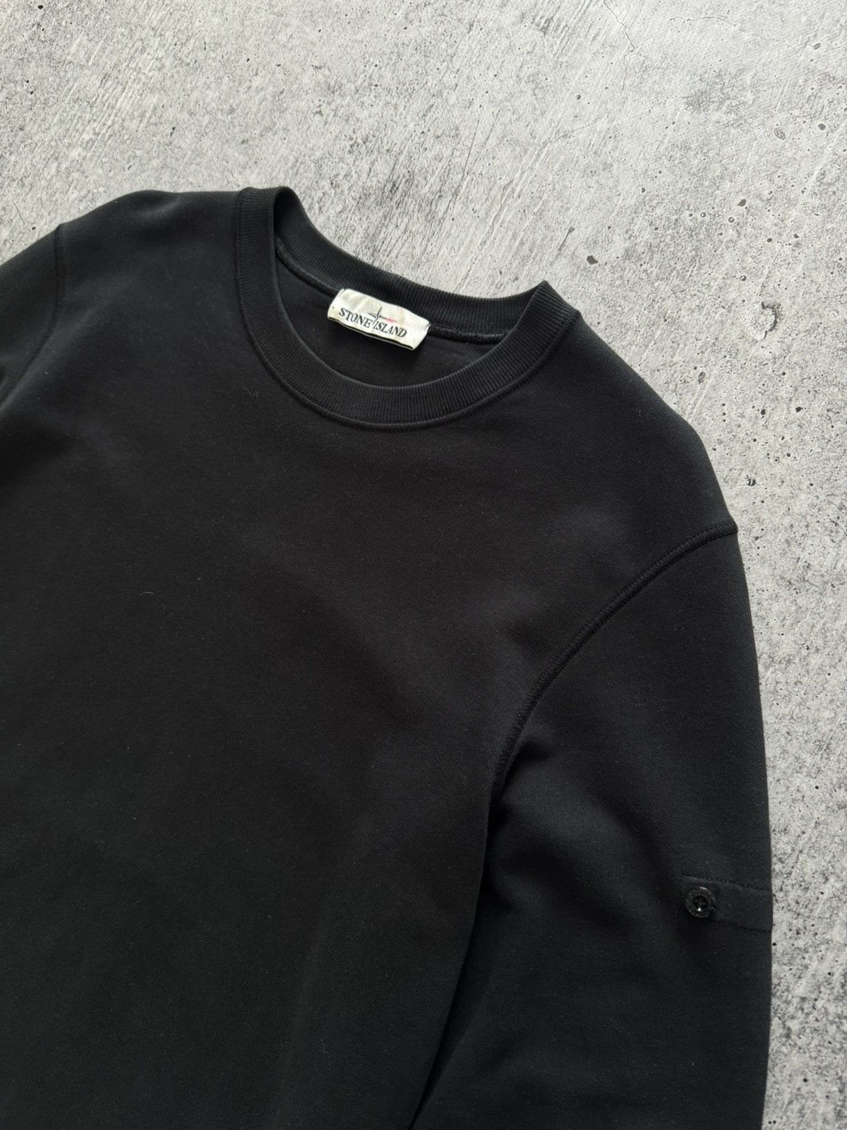 Stone Island Stone Island Sweatshirt Black Luxury Size S-M Rare Size US S / EU 44-46 / 1 - 2 Thumbnail