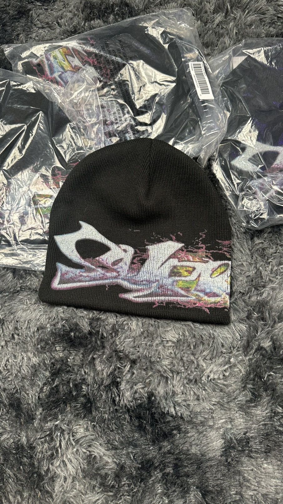 Supreme Supreme Art Dealer Tag Beanie Black | Grailed