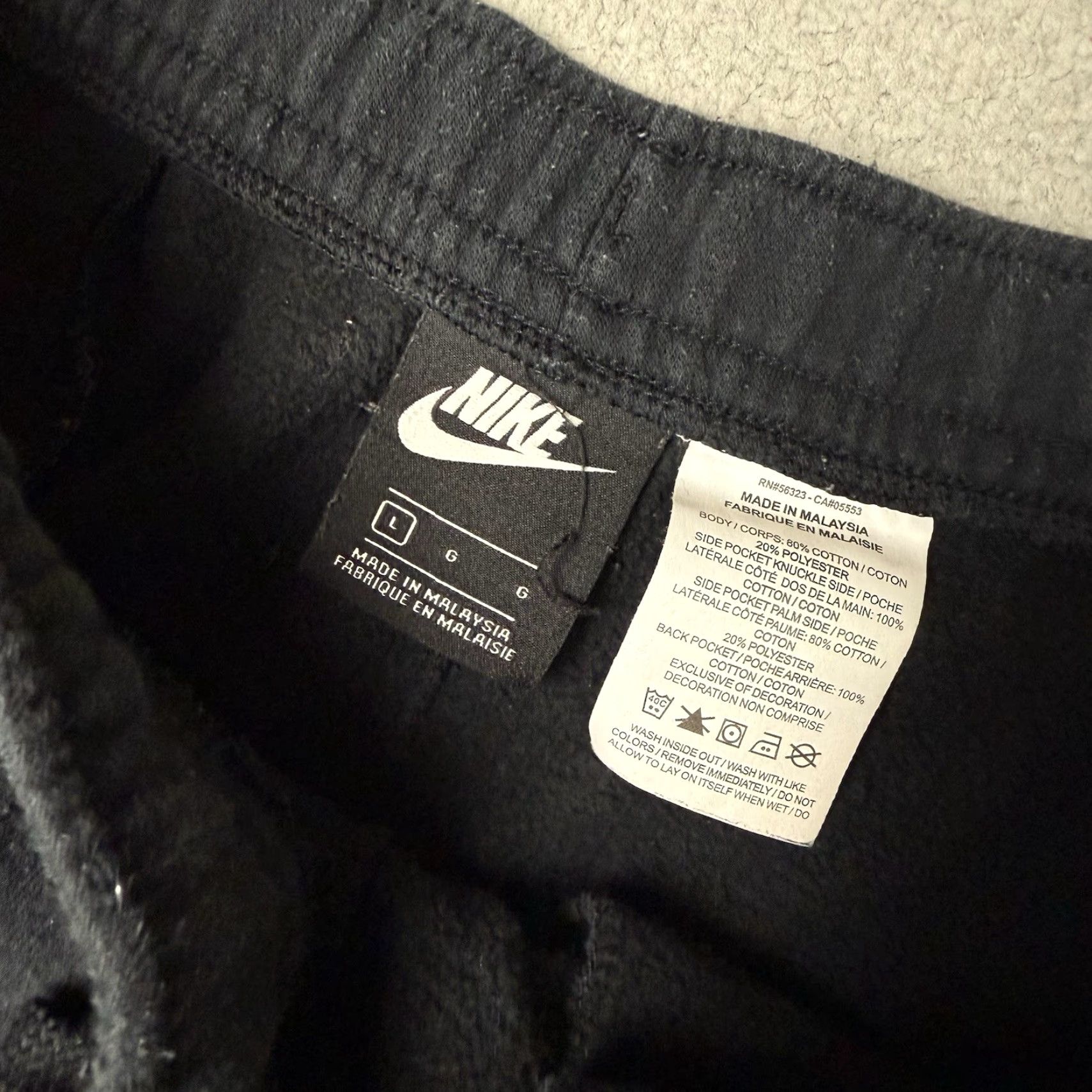 Nike Nike Shorts Mens L Black Club Fleece Drawstring Swoosh Logo Workout Athletic Casual Sports 90s? Size US 33 - 4 Thumbnail