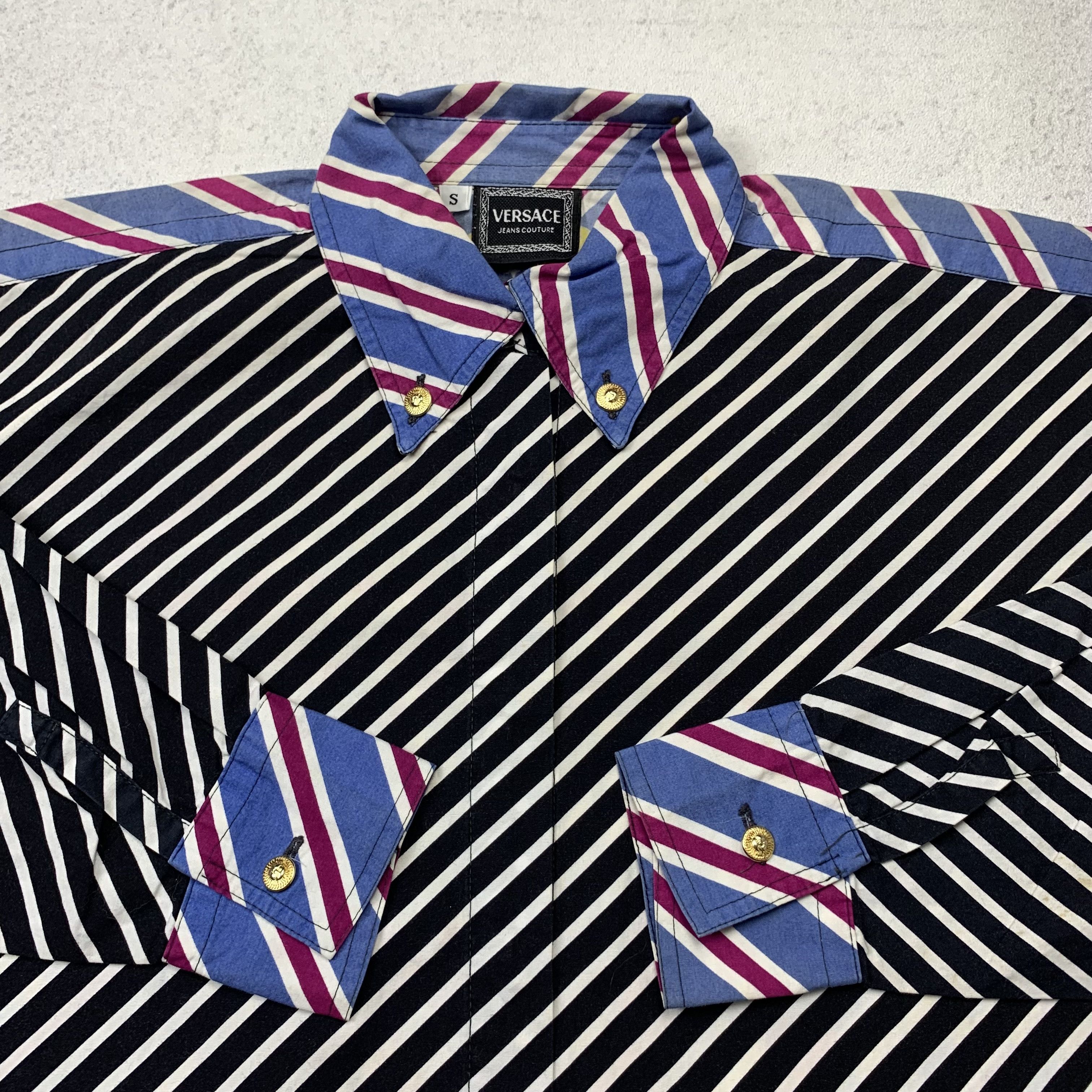 Versace Vintage Versace Jeans Couture Button Up Shirt Size US S / EU 44-46 / 1 - 5 Thumbnail