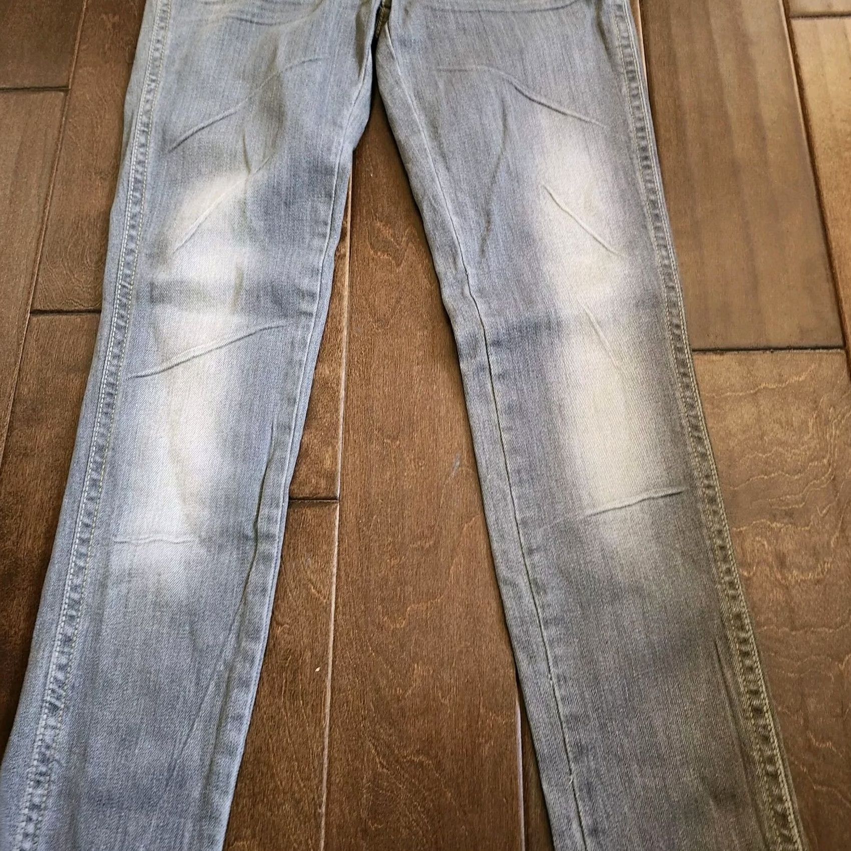 United Colors Of Benetton United Colors Of Benetton Jeans Men Gray Back Zip Pockets Denim Slim 38 Regular Machine Washable Straight 34in Inseam Mens Size US 38 / EU 54 - 6 Thumbnail