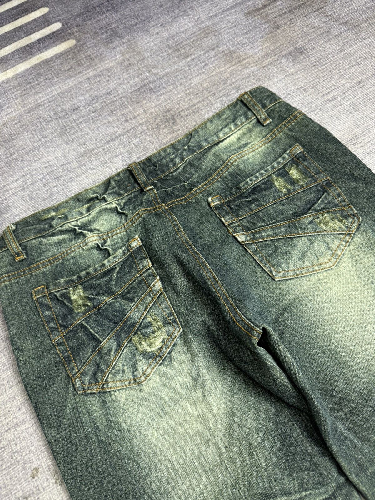 Tornado Mart DDONG SSAN TORNADO STYLE DENIM BUKAN PANTS Size US 35 - 10 Thumbnail