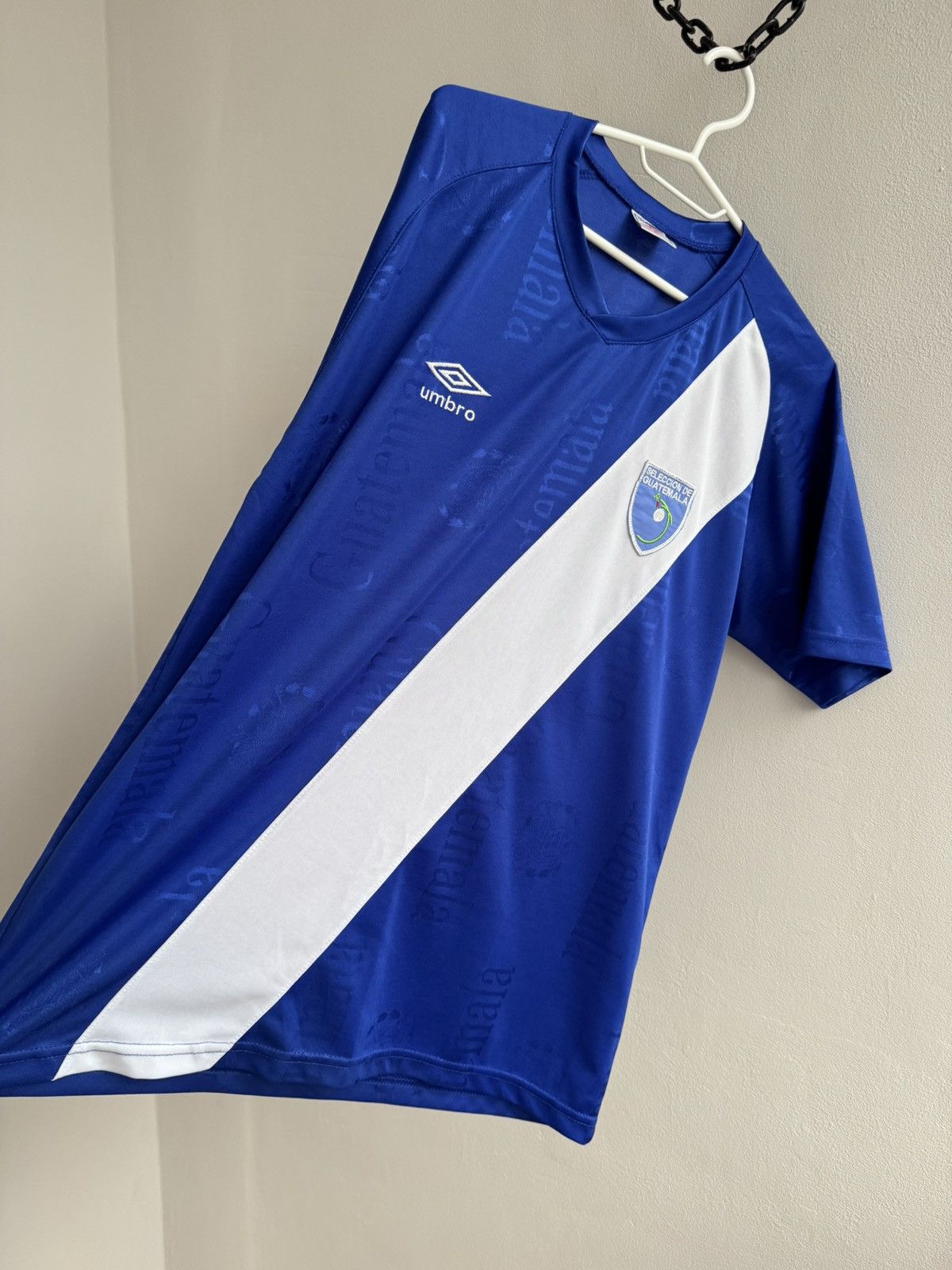 Umbro Guatemala Vintage 90s Football Soccer Jersey Shirt Umbro Size US L / EU 52-54 / 3 - 4 Thumbnail
