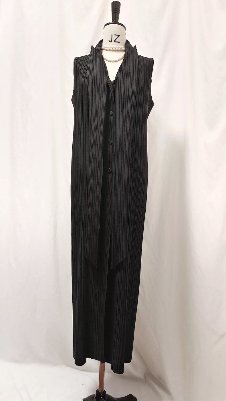Issey Miyake Issey Miyake size:3 Black long ribbon cardigan dress Size L / US 10 / IT 46 - 2 Thumbnail