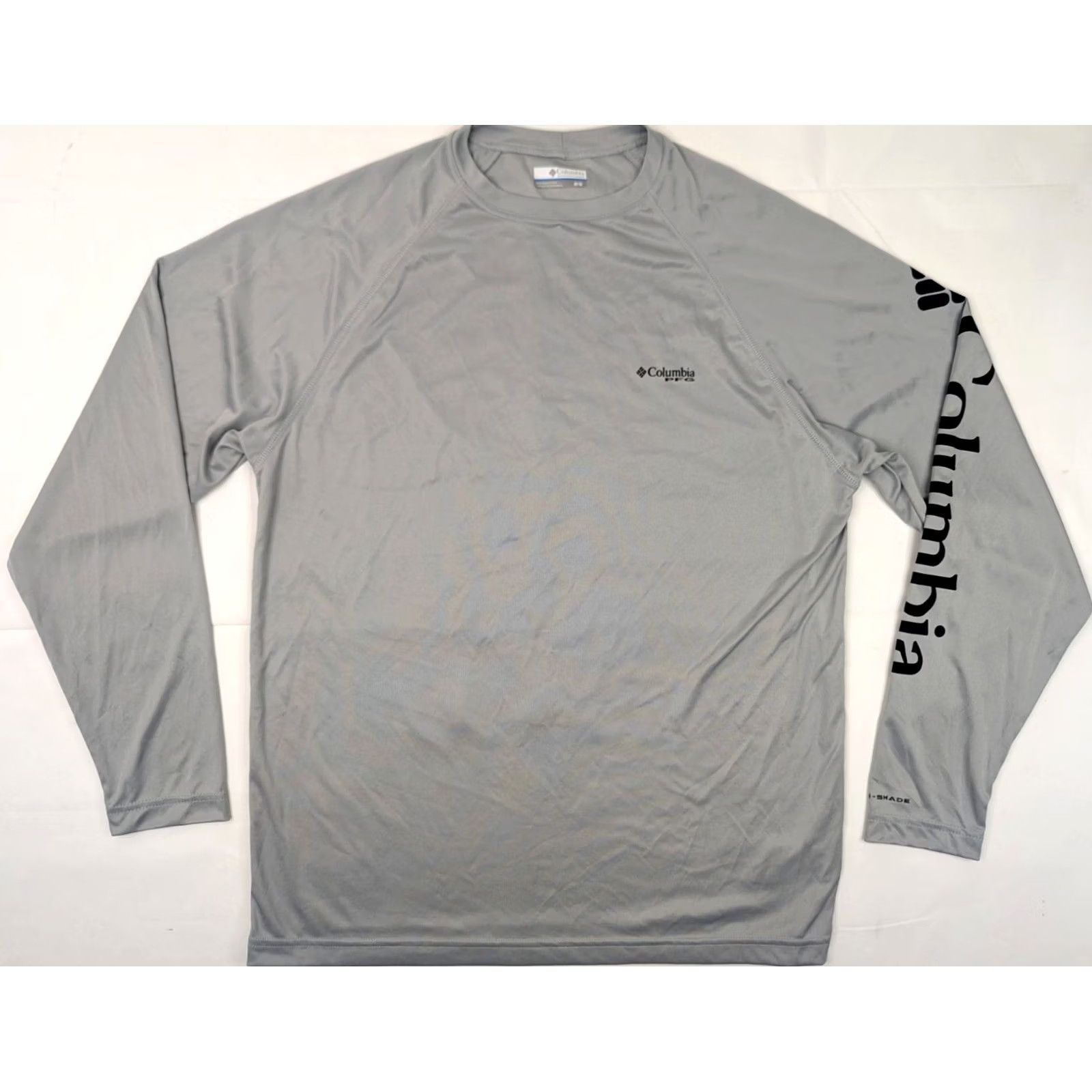 Vintage Columbia PFG Performance Fishing Shirt Men M Short Sleeve Gray Largemouth Bass America FISH Theme Size US M / EU 48-50 / 2 - 7 Thumbnail