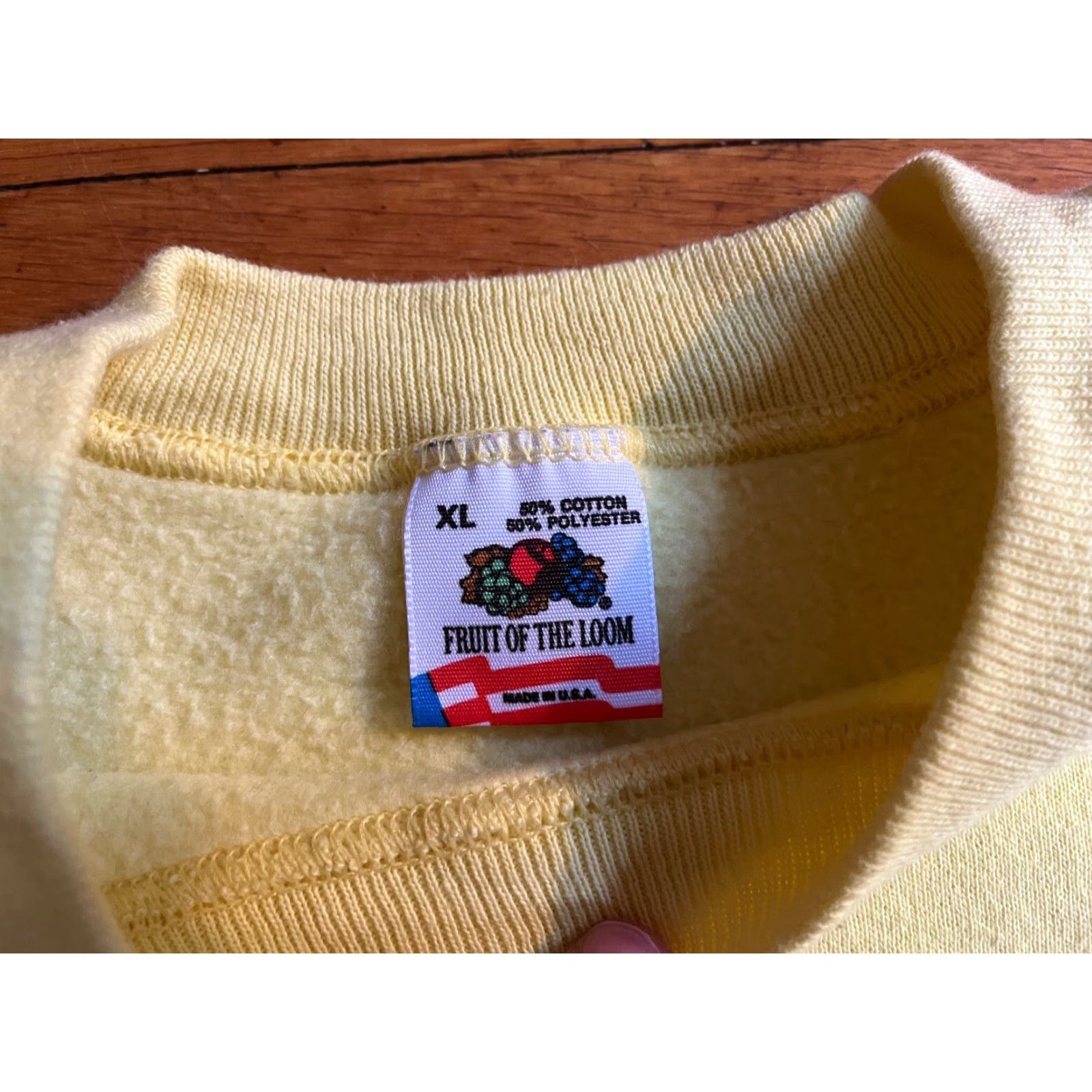 Fruit Of The Loom VINTAGE Fruit of the Loom Sweatshirt Men XL Yellow 90s Logo Graphic Print University Teacher Quote Size US XL / EU 56 / 4 - 4 Thumbnail